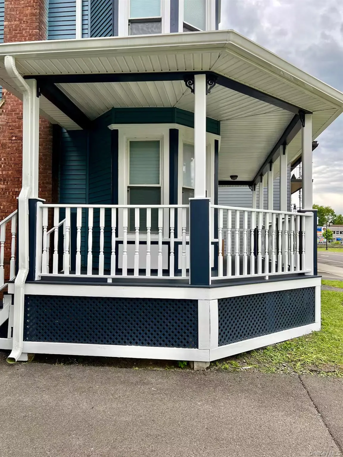 34 Saint James Street, Kingston, NY, 3 Bedrooms Bedrooms, 8 Rooms Rooms,2 BathroomsBathrooms,Residential,For Rent,Saint James,0,1041654 34 Saint James Street, Kingston, NY, 3 Bedrooms Bedrooms, 8 Rooms Rooms,2 BathroomsBathrooms,Residential,For Rent,Saint James,0,1041654