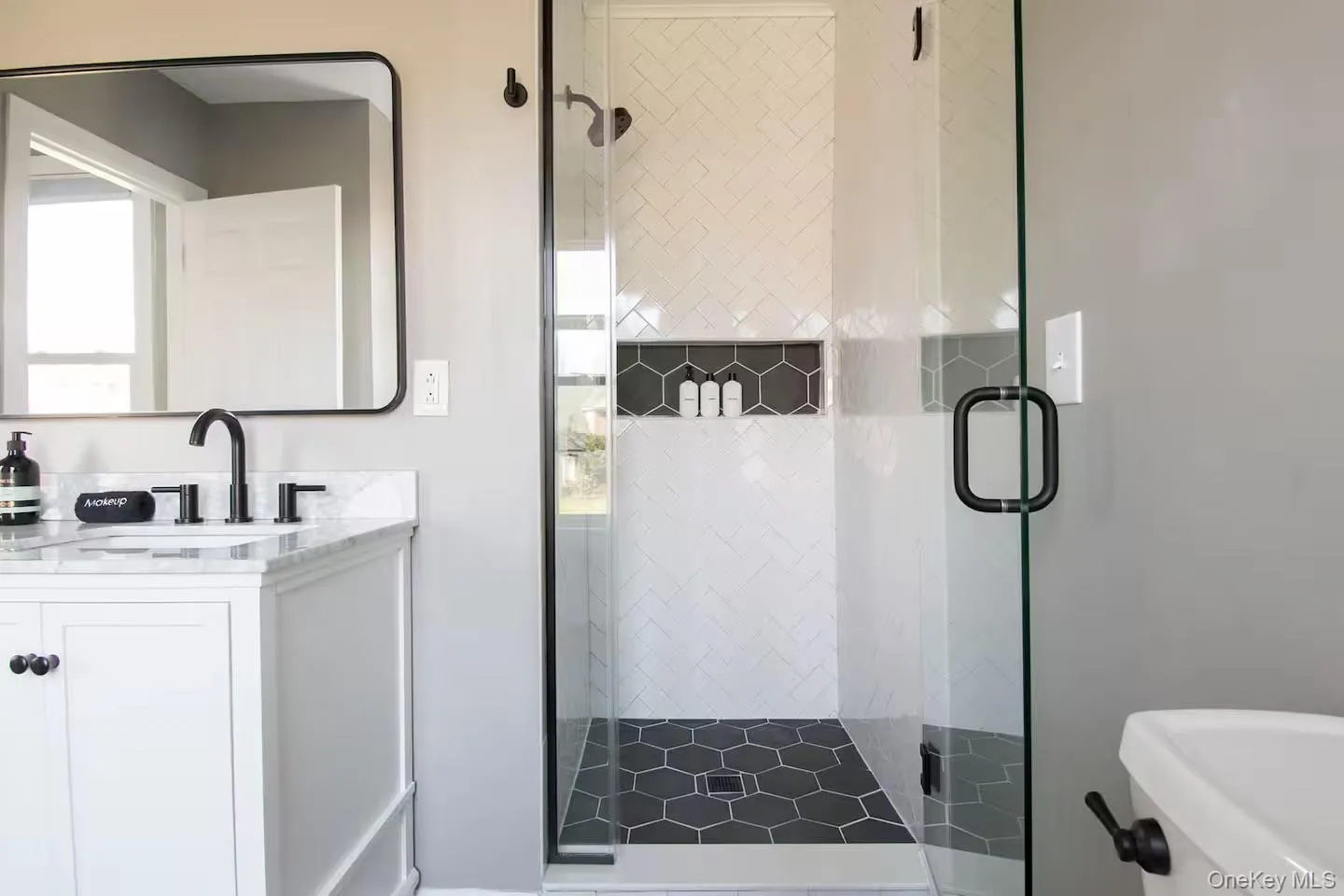 34 Saint James Street, Kingston, NY, 3 Bedrooms Bedrooms, 8 Rooms Rooms,2 BathroomsBathrooms,Residential,For Rent,Saint James,0,1041654 34 Saint James Street, Kingston, NY, 3 Bedrooms Bedrooms, 8 Rooms Rooms,2 BathroomsBathrooms,Residential,For Rent,Saint James,0,1041654