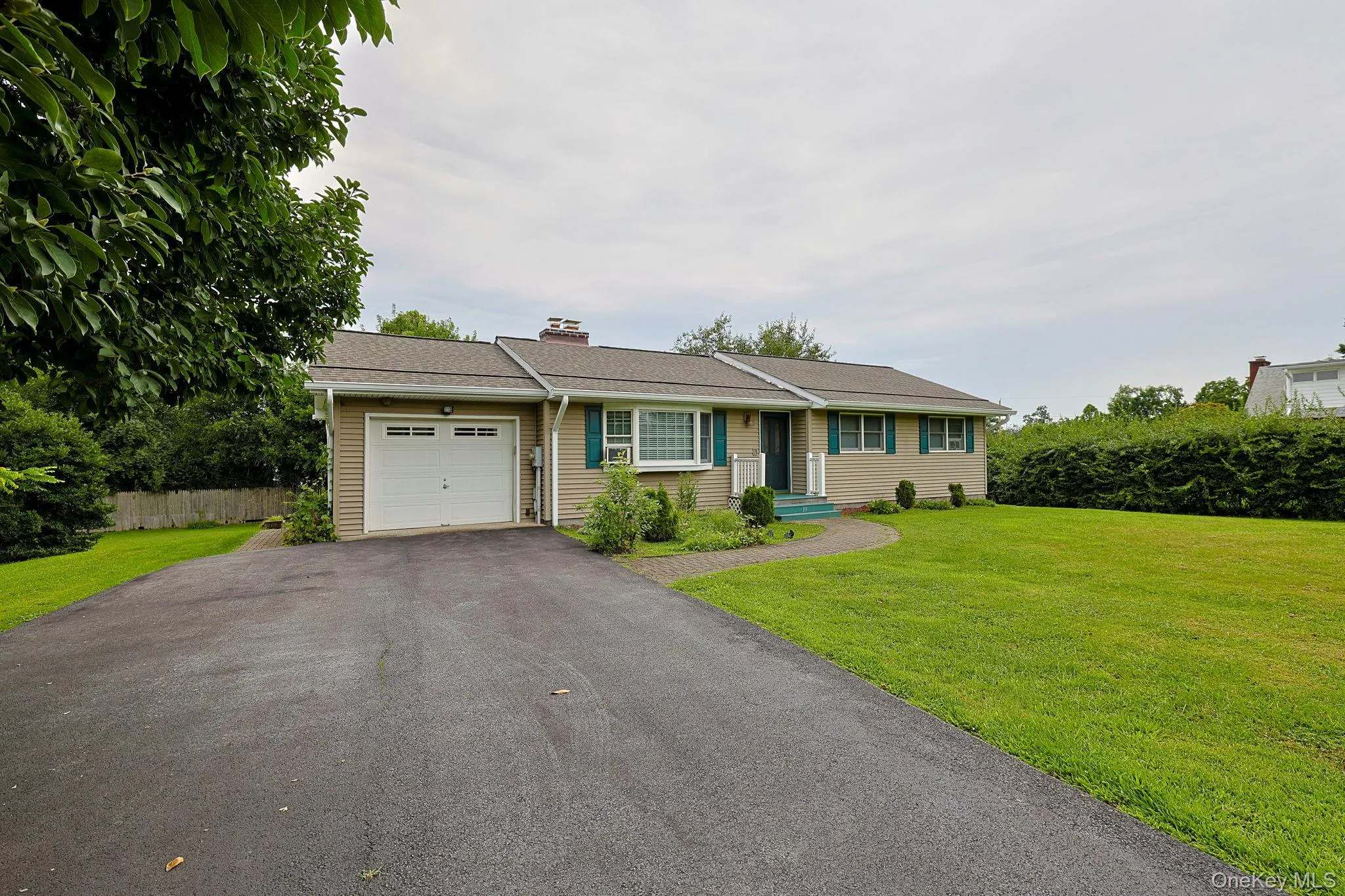 33 Magnolia Drive, Wappinger, NY, 3 Bedrooms Bedrooms, 8 Rooms Rooms,1 BathroomBathrooms,Residential,For Rent,Magnolia,0,1041660 33 Magnolia Drive, Wappinger, NY, 3 Bedrooms Bedrooms, 8 Rooms Rooms,1 BathroomBathrooms,Residential,For Rent,Magnolia,0,1041660