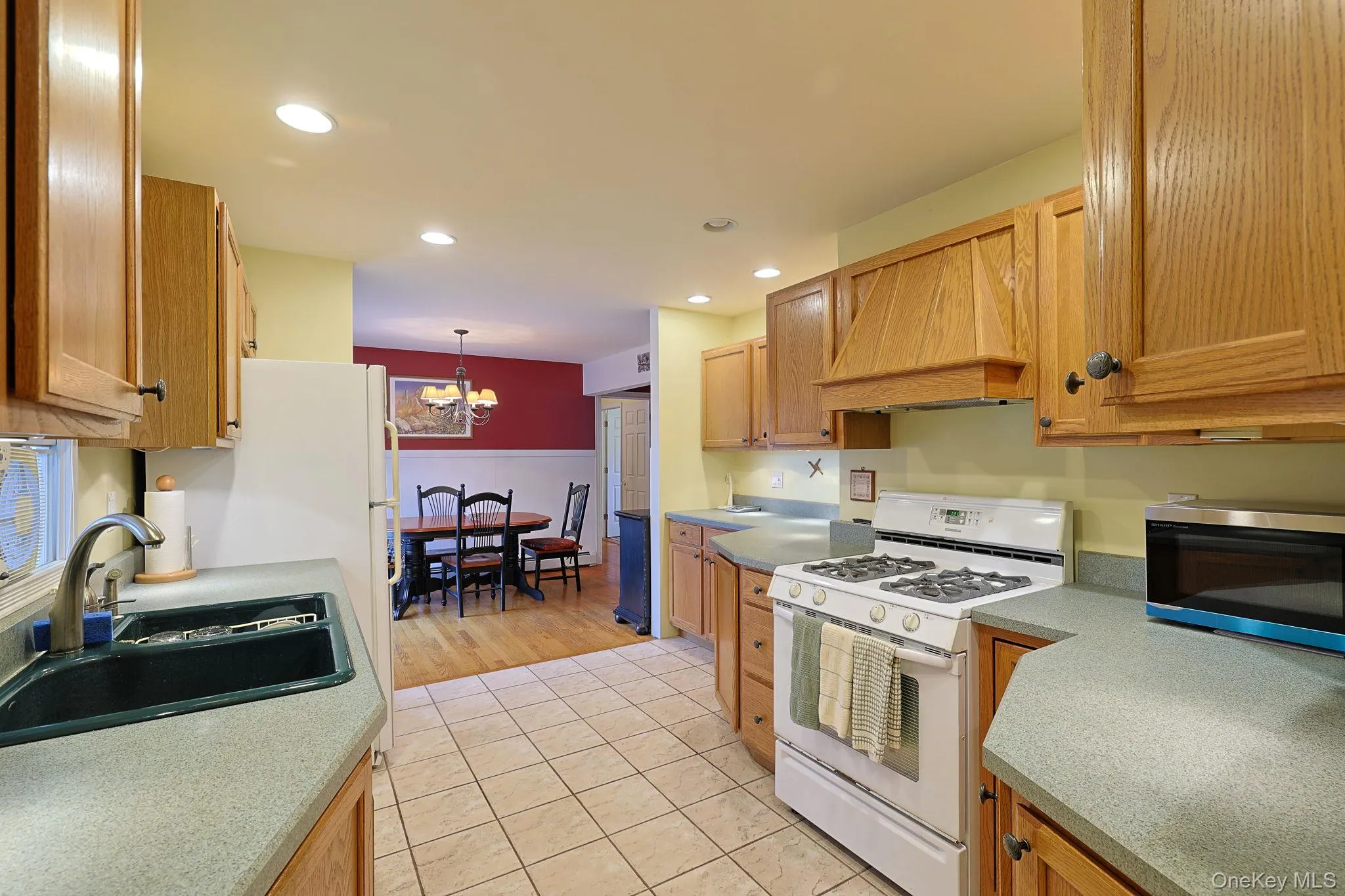 33 Magnolia Drive, Wappinger, NY, 3 Bedrooms Bedrooms, 8 Rooms Rooms,1 BathroomBathrooms,Residential,For Rent,Magnolia,0,1041660 33 Magnolia Drive, Wappinger, NY, 3 Bedrooms Bedrooms, 8 Rooms Rooms,1 BathroomBathrooms,Residential,For Rent,Magnolia,0,1041660
