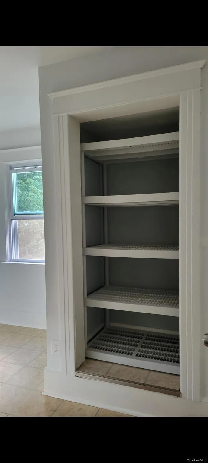 27 May Street, Poughkeepsie, NY, 3 Bedrooms Bedrooms, 5 Rooms Rooms,1 BathroomBathrooms,Residential Lease,For Rent,May,0,1041662 27 May Street, Poughkeepsie, NY, 3 Bedrooms Bedrooms, 5 Rooms Rooms,1 BathroomBathrooms,Residential Lease,For Rent,May,0,1041662