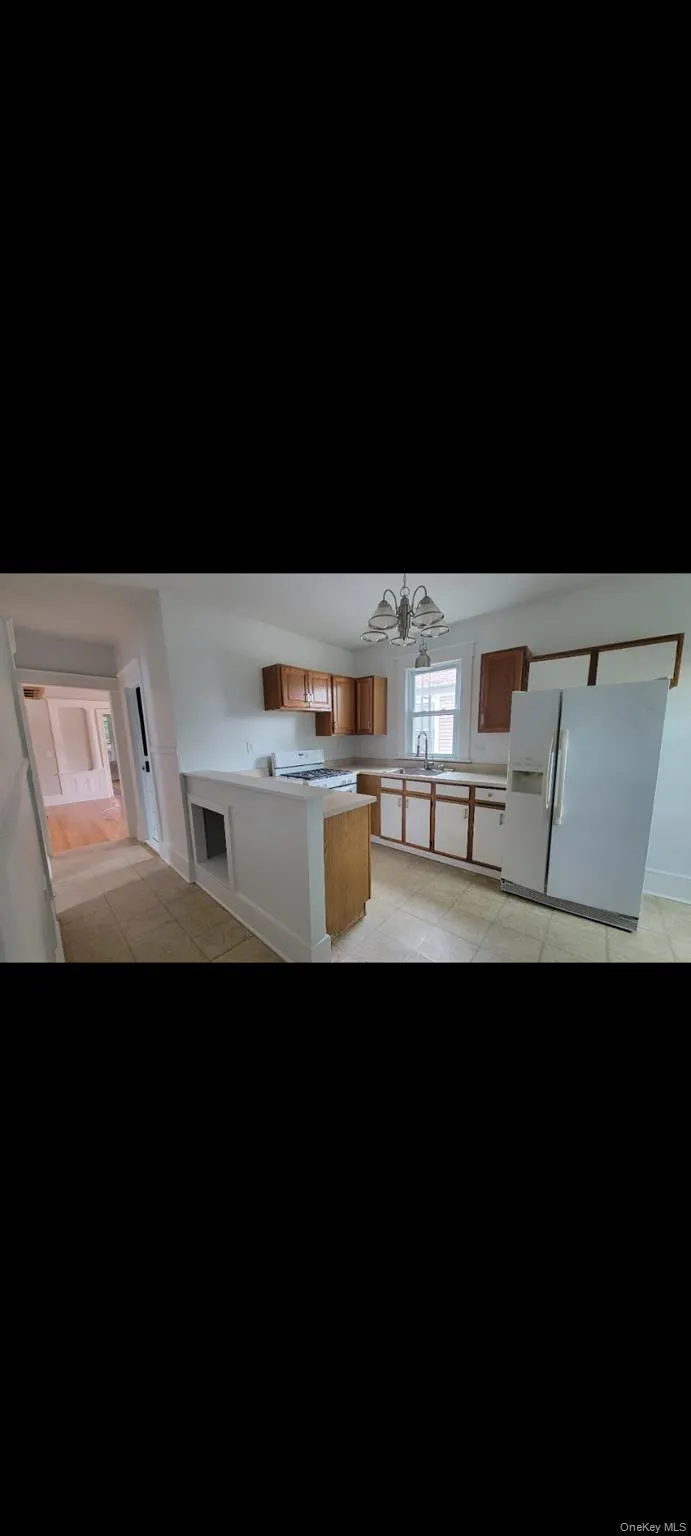 27 May Street, Poughkeepsie, NY, 3 Bedrooms Bedrooms, 5 Rooms Rooms,1 BathroomBathrooms,Residential Lease,For Rent,May,0,1041662 27 May Street, Poughkeepsie, NY, 3 Bedrooms Bedrooms, 5 Rooms Rooms,1 BathroomBathrooms,Residential Lease,For Rent,May,0,1041662