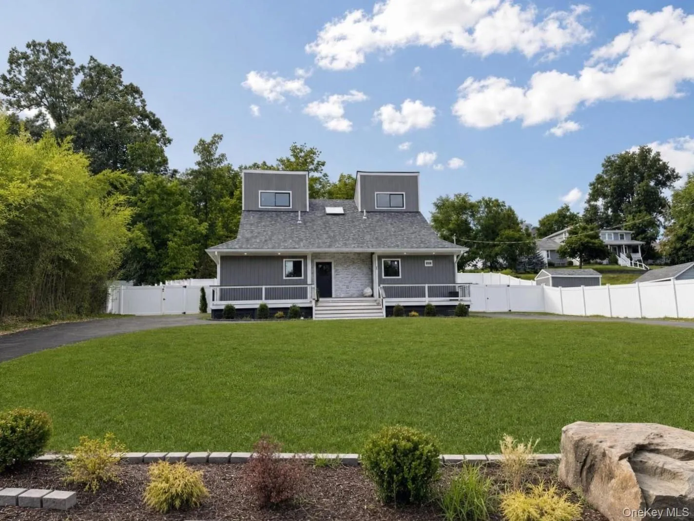 45 Randall Heights, Middletown, NY, 3 Bedrooms Bedrooms, 11 Rooms Rooms,2 BathroomsBathrooms,Residential,For Rent,Randall,0,1041663 45 Randall Heights, Middletown, NY, 3 Bedrooms Bedrooms, 11 Rooms Rooms,2 BathroomsBathrooms,Residential,For Rent,Randall,0,1041663