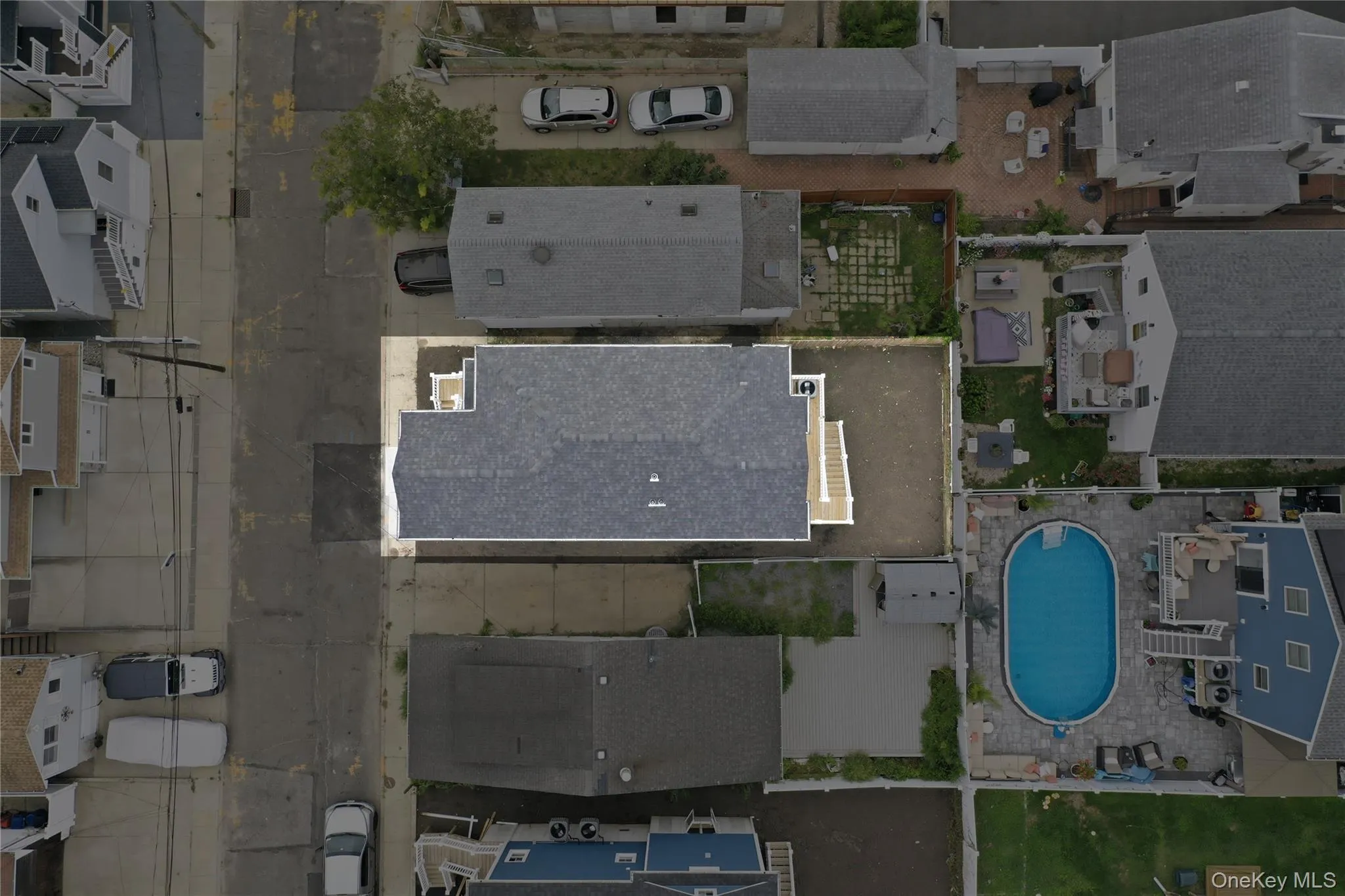 9 James Street, Hempstead, NY, 3 Bedrooms Bedrooms, 5 Rooms Rooms,2 BathroomsBathrooms,Residential,For Rent,James,0,1041666 9 James Street, Hempstead, NY, 3 Bedrooms Bedrooms, 5 Rooms Rooms,2 BathroomsBathrooms,Residential,For Rent,James,0,1041666