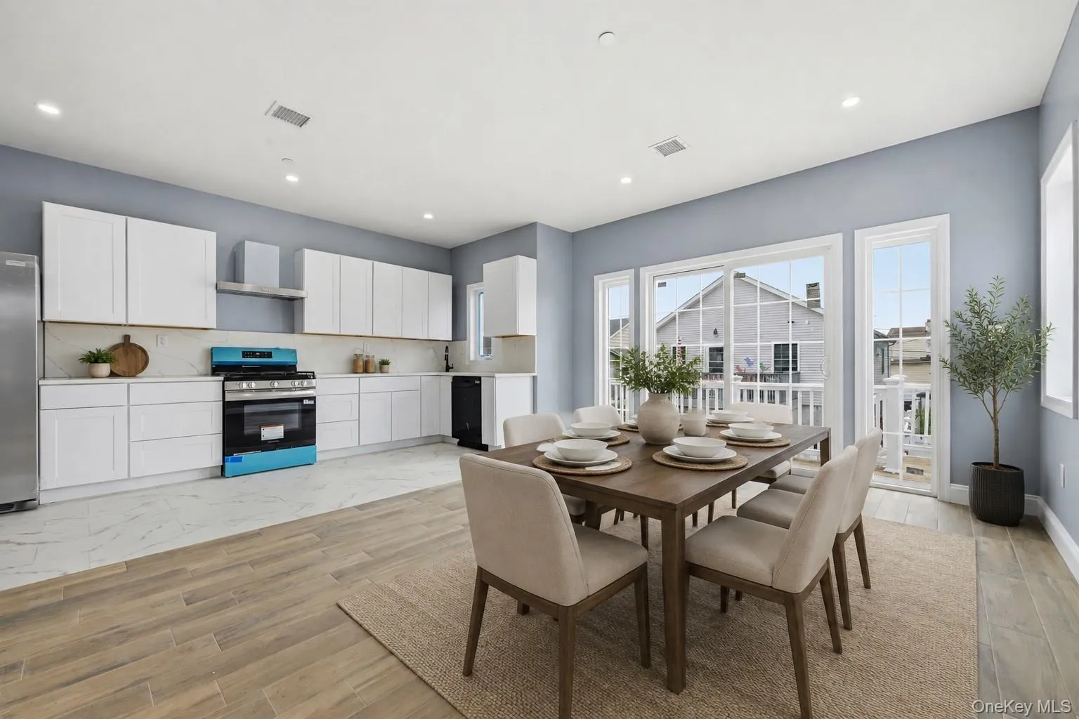 9 James Street, Hempstead, NY, 3 Bedrooms Bedrooms, 5 Rooms Rooms,2 BathroomsBathrooms,Residential,For Rent,James,0,1041666 9 James Street, Hempstead, NY, 3 Bedrooms Bedrooms, 5 Rooms Rooms,2 BathroomsBathrooms,Residential,For Rent,James,0,1041666