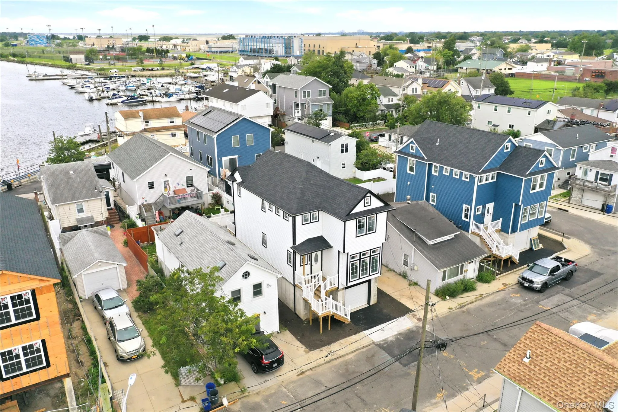 9 James Street, Hempstead, NY, 3 Bedrooms Bedrooms, 5 Rooms Rooms,2 BathroomsBathrooms,Residential,For Rent,James,0,1041666 9 James Street, Hempstead, NY, 3 Bedrooms Bedrooms, 5 Rooms Rooms,2 BathroomsBathrooms,Residential,For Rent,James,0,1041666