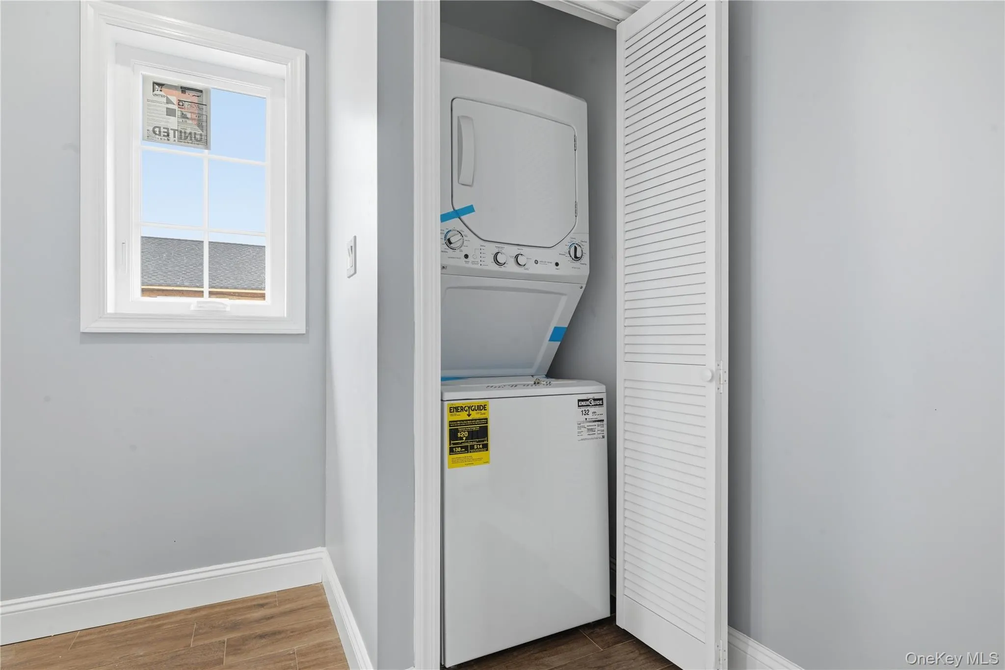 9 James Street, Hempstead, NY, 3 Bedrooms Bedrooms, 5 Rooms Rooms,2 BathroomsBathrooms,Residential,For Rent,James,0,1041666 9 James Street, Hempstead, NY, 3 Bedrooms Bedrooms, 5 Rooms Rooms,2 BathroomsBathrooms,Residential,For Rent,James,0,1041666