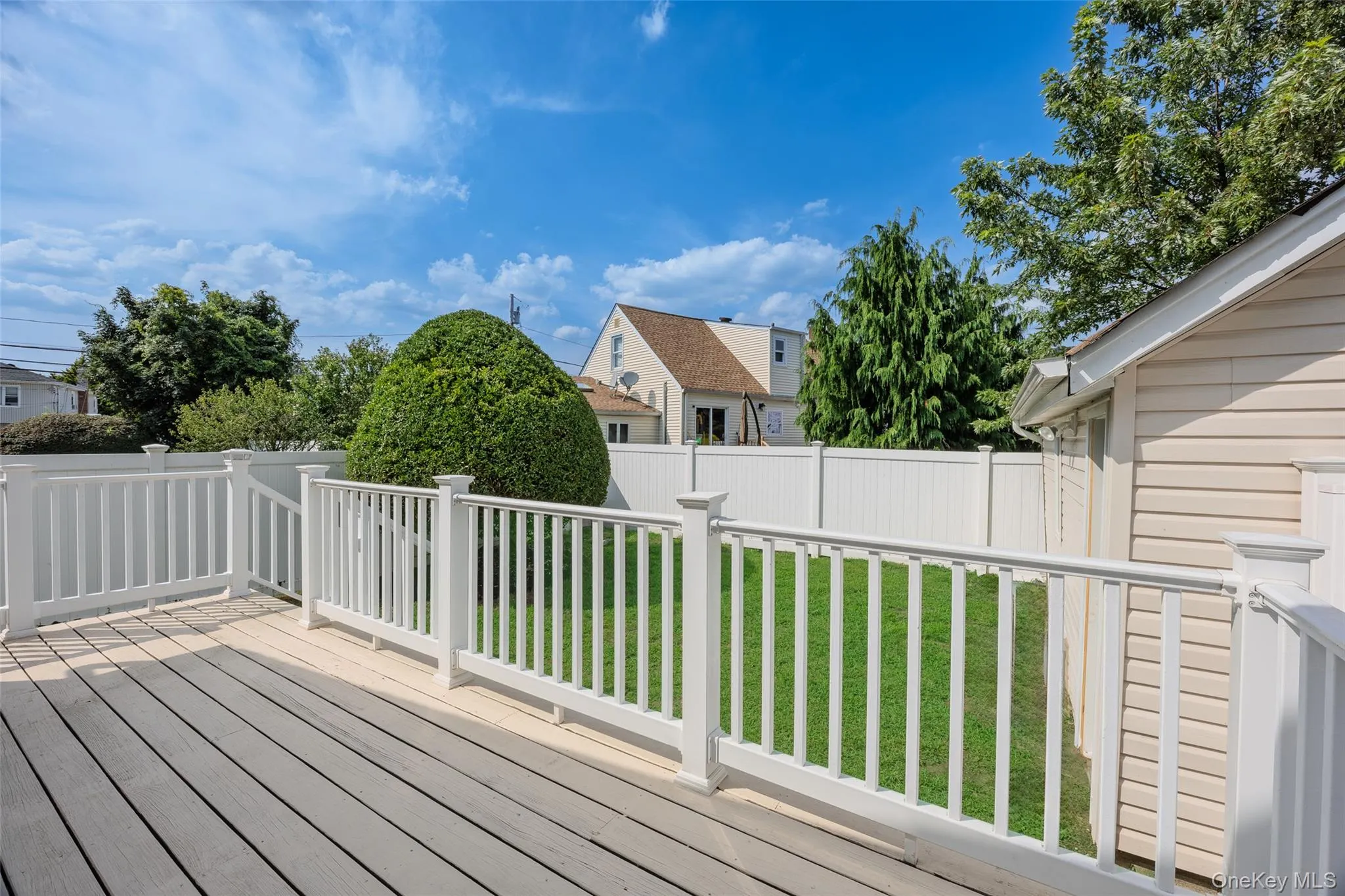 31 Cherry Avenue, Oyster Bay, NY, 3 Bedrooms Bedrooms, 9 Rooms Rooms,1 BathroomBathrooms,Residential,For Rent,Cherry,0,1041667 31 Cherry Avenue, Oyster Bay, NY, 3 Bedrooms Bedrooms, 9 Rooms Rooms,1 BathroomBathrooms,Residential,For Rent,Cherry,0,1041667