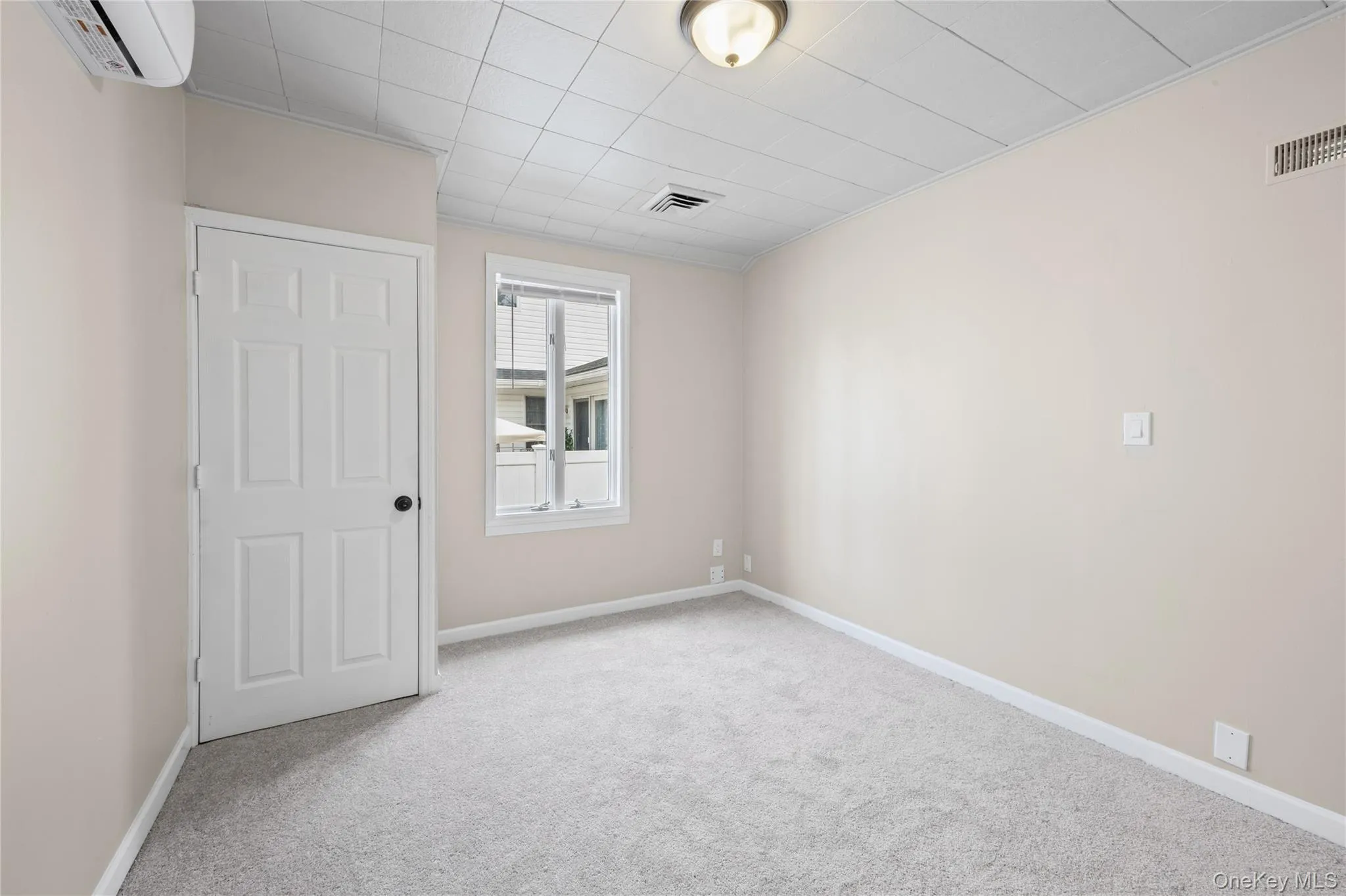 31 Cherry Avenue, Oyster Bay, NY, 3 Bedrooms Bedrooms, 9 Rooms Rooms,1 BathroomBathrooms,Residential,For Rent,Cherry,0,1041667 31 Cherry Avenue, Oyster Bay, NY, 3 Bedrooms Bedrooms, 9 Rooms Rooms,1 BathroomBathrooms,Residential,For Rent,Cherry,0,1041667