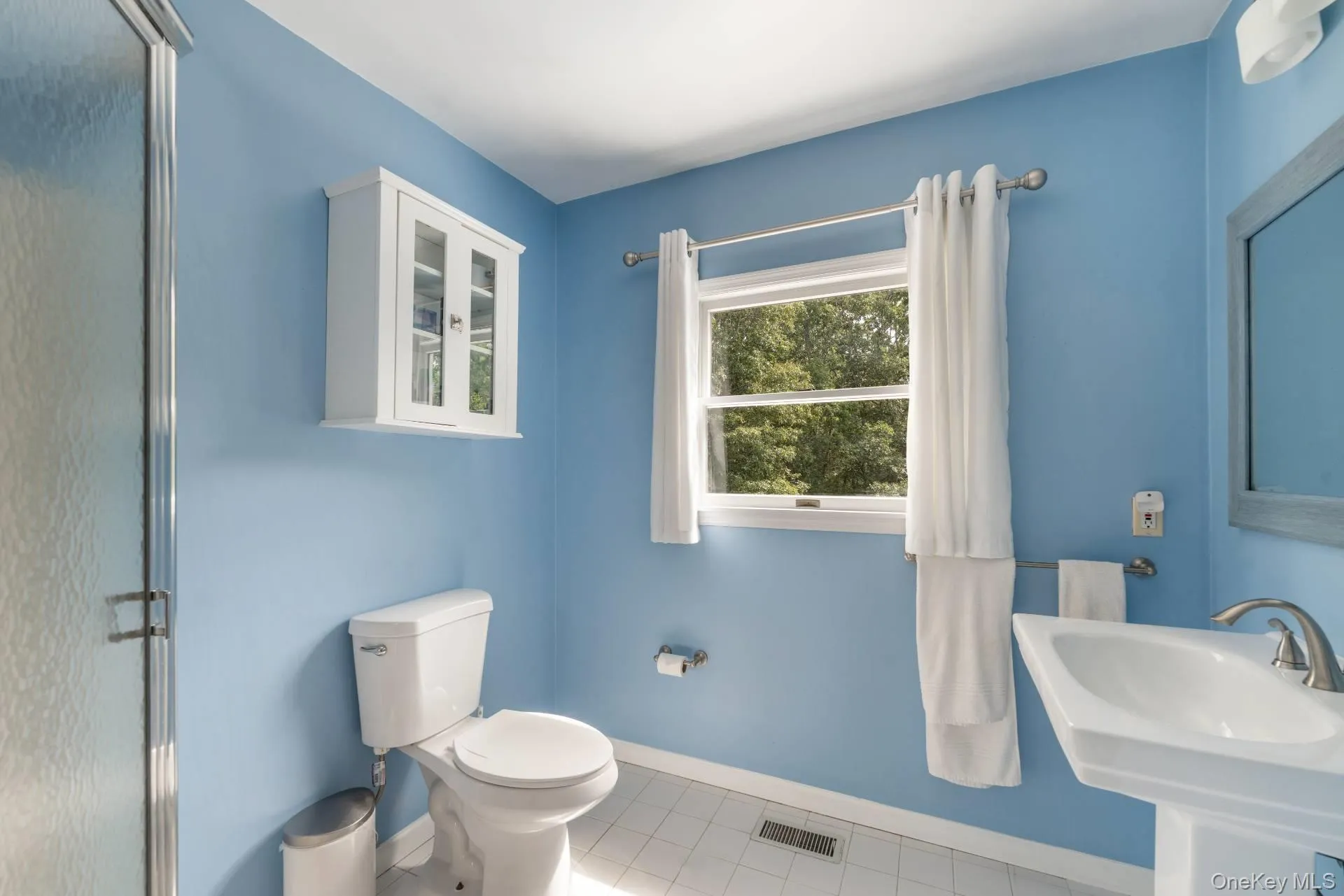 55 Red Fox Lane, East Hampton, NY, 4 Bedrooms Bedrooms, 9 Rooms Rooms,4 BathroomsBathrooms,Residential,For Rent,Red Fox,0,1041669 55 Red Fox Lane, East Hampton, NY, 4 Bedrooms Bedrooms, 9 Rooms Rooms,4 BathroomsBathrooms,Residential,For Rent,Red Fox,0,1041669