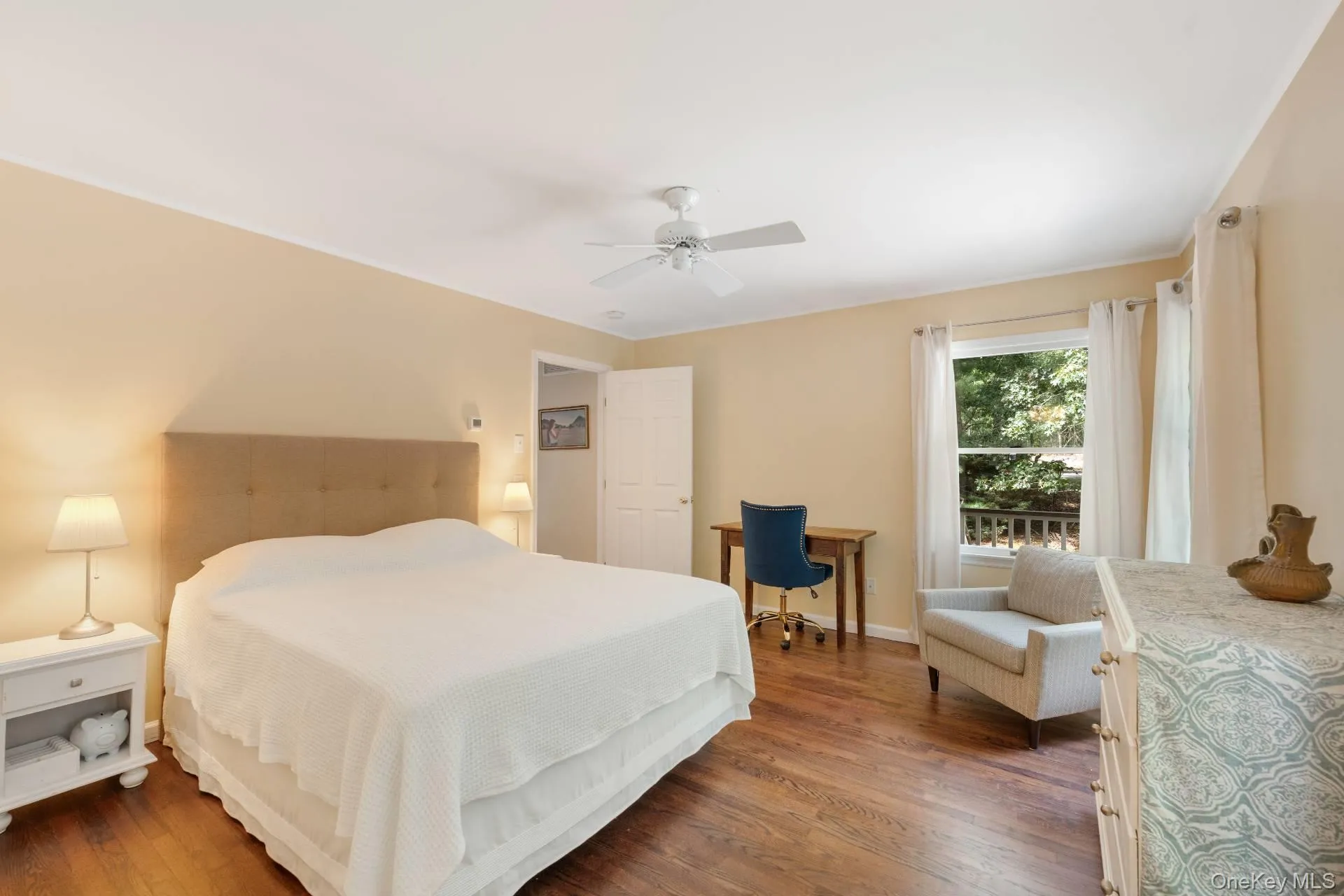 55 Red Fox Lane, East Hampton, NY, 4 Bedrooms Bedrooms, 9 Rooms Rooms,4 BathroomsBathrooms,Residential,For Rent,Red Fox,0,1041669 55 Red Fox Lane, East Hampton, NY, 4 Bedrooms Bedrooms, 9 Rooms Rooms,4 BathroomsBathrooms,Residential,For Rent,Red Fox,0,1041669