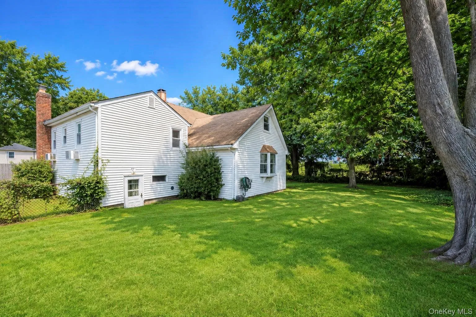 1425 Pine Drive, Islip, NY, 3 Bedrooms Bedrooms, 5 Rooms Rooms,2 BathroomsBathrooms,Residential,For Rent,Pine,0,1041672 1425 Pine Drive, Islip, NY, 3 Bedrooms Bedrooms, 5 Rooms Rooms,2 BathroomsBathrooms,Residential,For Rent,Pine,0,1041672