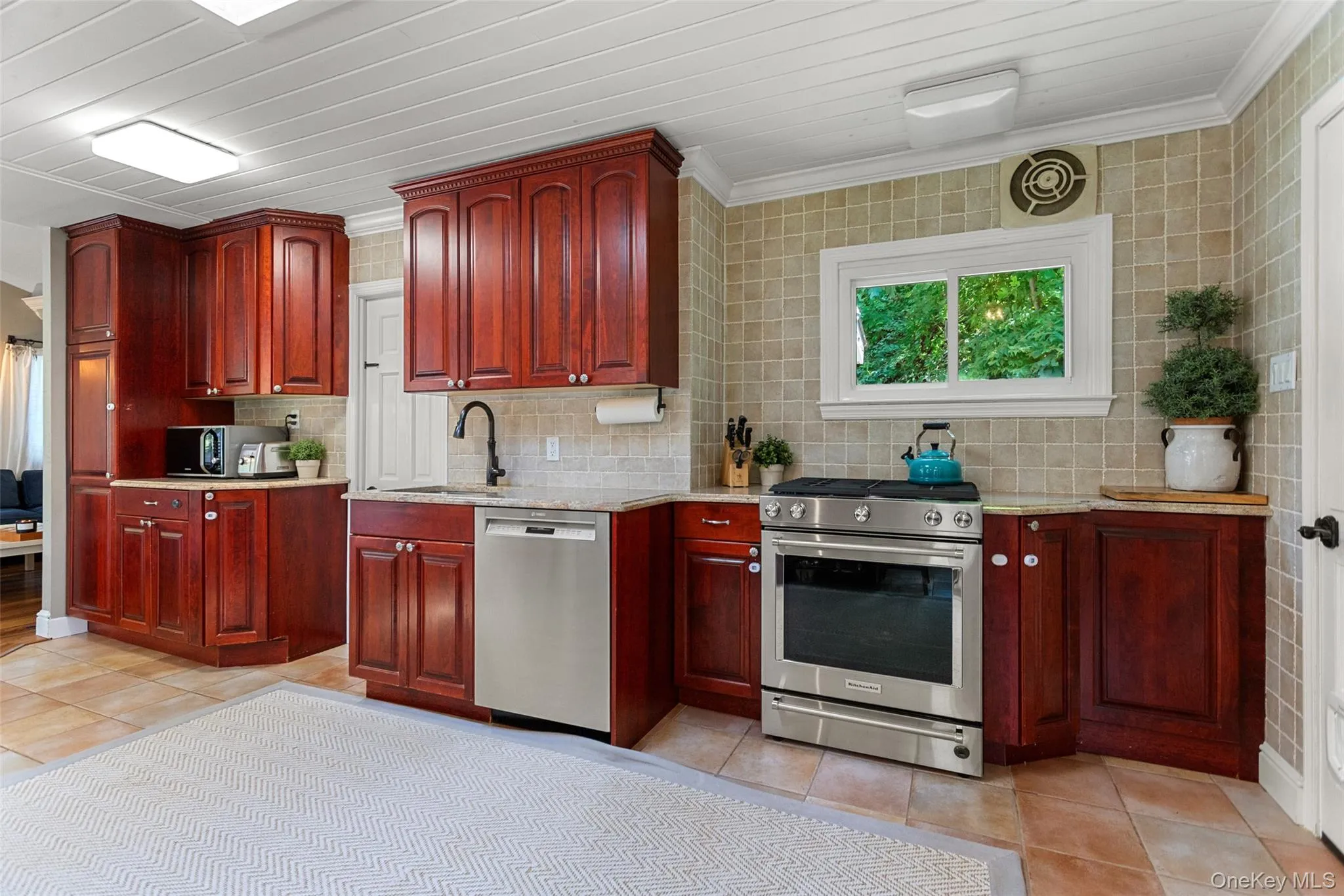 43 Laurel Road, Lewisboro, NY, 2 Bedrooms Bedrooms, 5 Rooms Rooms,1 BathroomBathrooms,Residential,For Rent,Laurel,0,1041674 43 Laurel Road, Lewisboro, NY, 2 Bedrooms Bedrooms, 5 Rooms Rooms,1 BathroomBathrooms,Residential,For Rent,Laurel,0,1041674