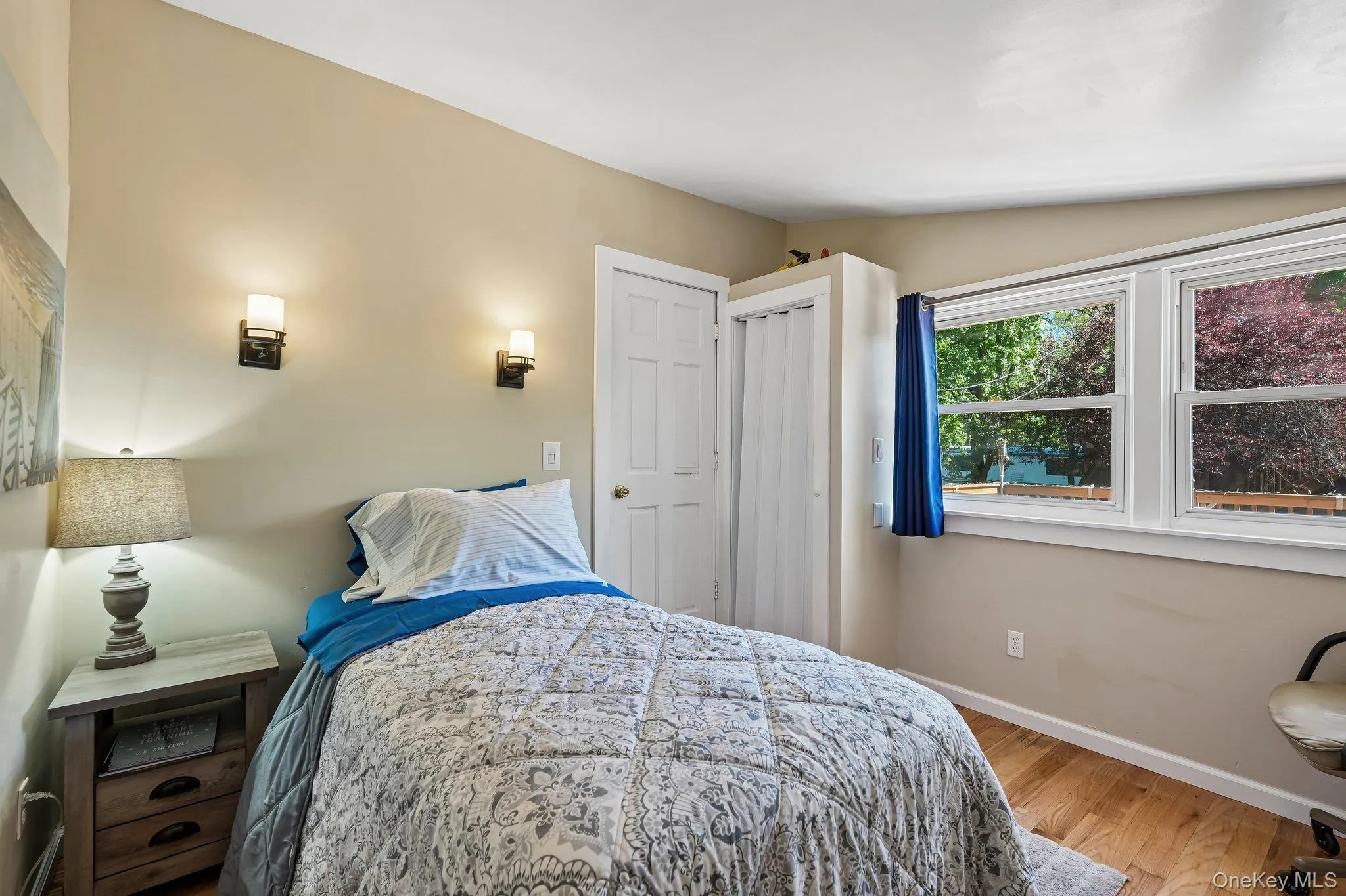 2nd Bedroom in the main house. 2nd Bedroom in the main house.