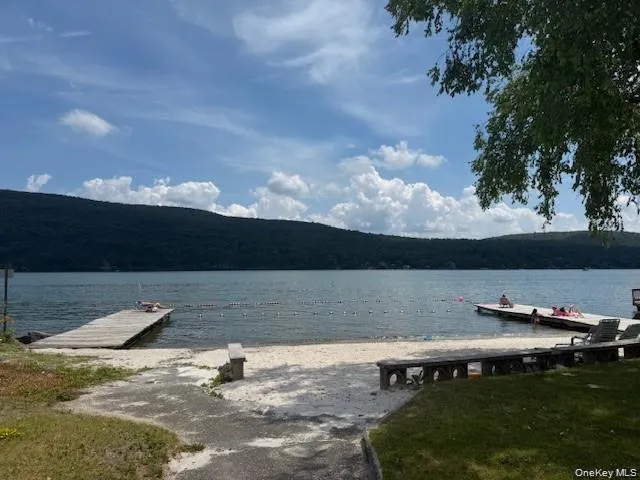 59 Deer Trail, Warwick (town), NY, 2 Bedrooms Bedrooms, 4 Rooms Rooms,1 BathroomBathrooms,Residential Lease,For Rent,Deer,0,1041679 59 Deer Trail, Warwick (town), NY, 2 Bedrooms Bedrooms, 4 Rooms Rooms,1 BathroomBathrooms,Residential Lease,For Rent,Deer,0,1041679