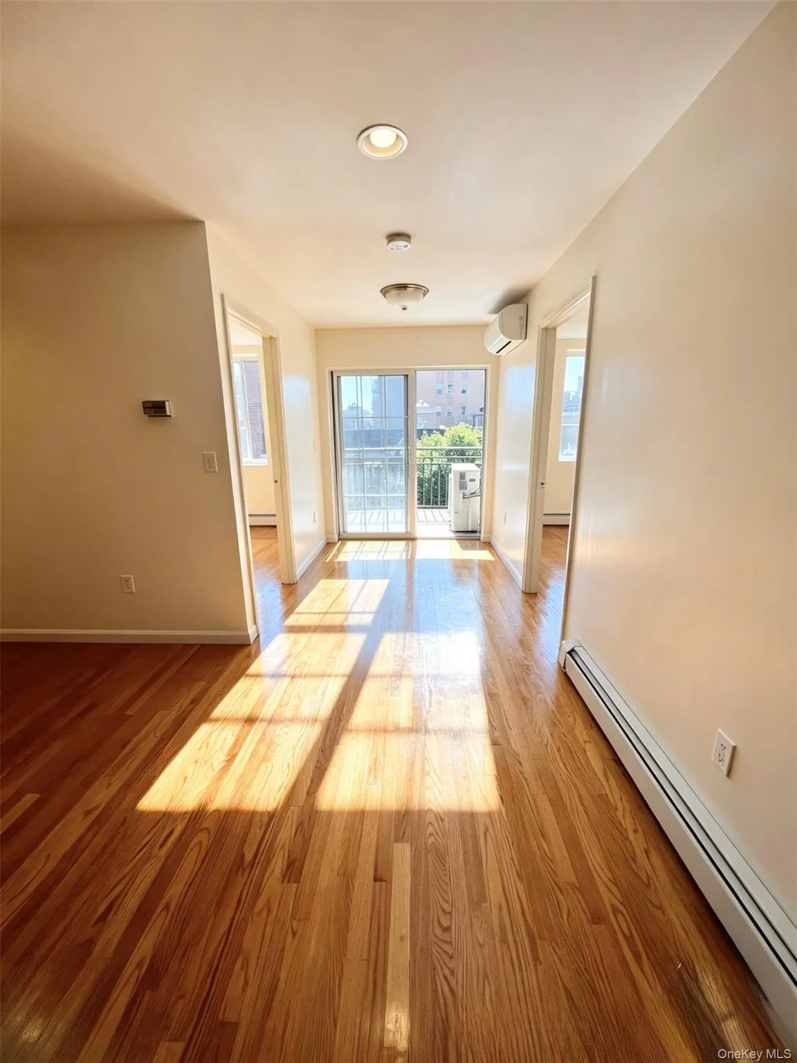 14105 Cherry Avenue, New York, NY, 2 Bedrooms Bedrooms, 6 Rooms Rooms,2 BathroomsBathrooms,Residential,For Rent,Cherry,0,1041680 14105 Cherry Avenue, New York, NY, 2 Bedrooms Bedrooms, 6 Rooms Rooms,2 BathroomsBathrooms,Residential,For Rent,Cherry,0,1041680
