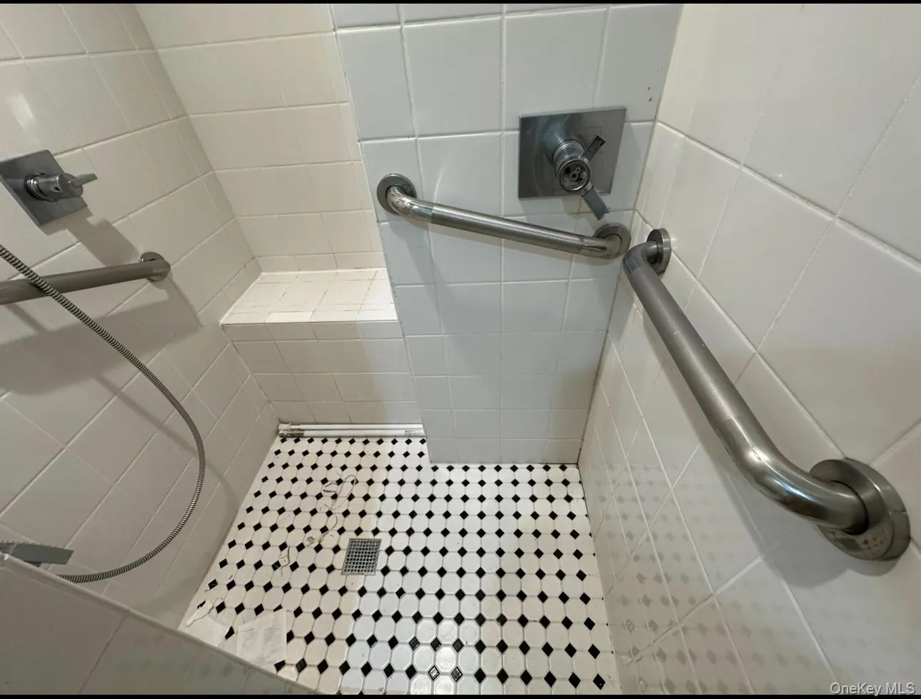 35 Shelton Court, Islip, NY, 4 Bedrooms Bedrooms, 8 Rooms Rooms,2 BathroomsBathrooms,Residential Lease,For Rent,Shelton,0,1041682 35 Shelton Court, Islip, NY, 4 Bedrooms Bedrooms, 8 Rooms Rooms,2 BathroomsBathrooms,Residential Lease,For Rent,Shelton,0,1041682