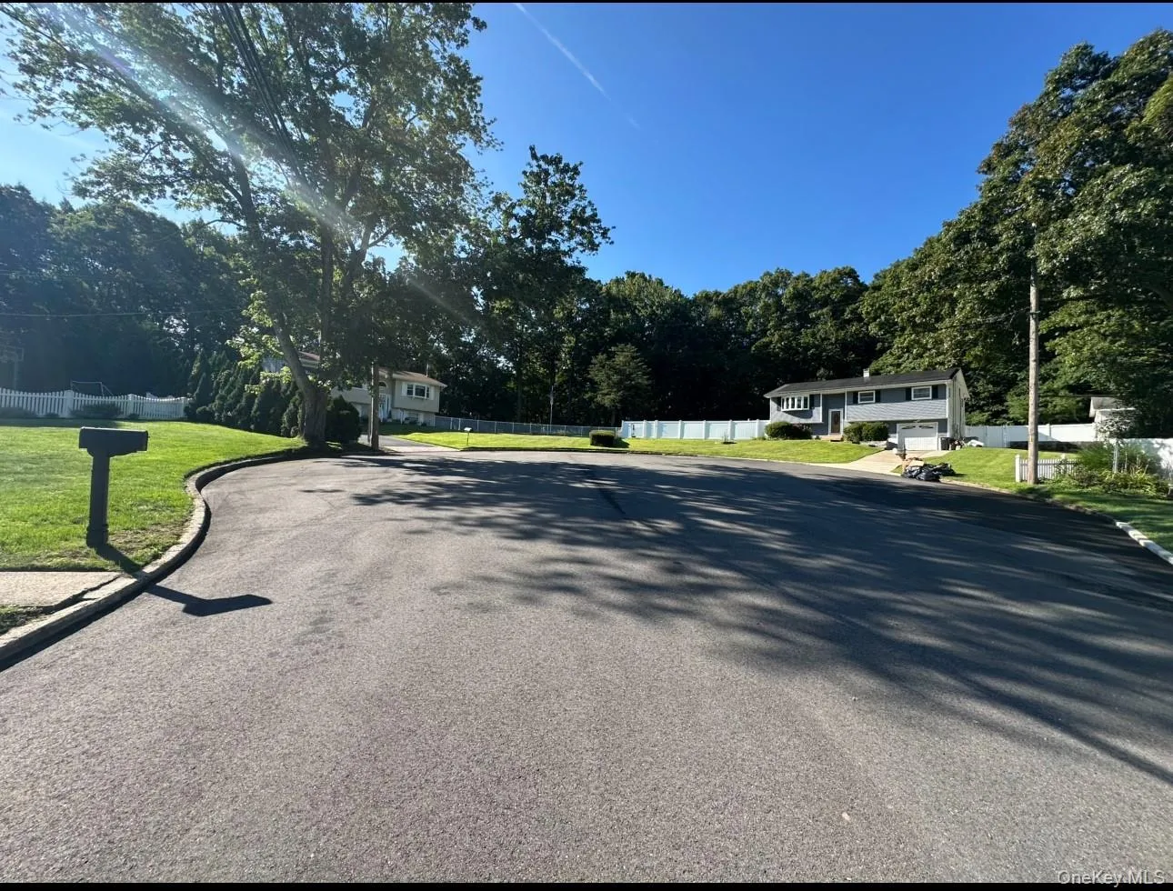 35 Shelton Court, Islip, NY, 4 Bedrooms Bedrooms, 8 Rooms Rooms,2 BathroomsBathrooms,Residential Lease,For Rent,Shelton,0,1041682 35 Shelton Court, Islip, NY, 4 Bedrooms Bedrooms, 8 Rooms Rooms,2 BathroomsBathrooms,Residential Lease,For Rent,Shelton,0,1041682