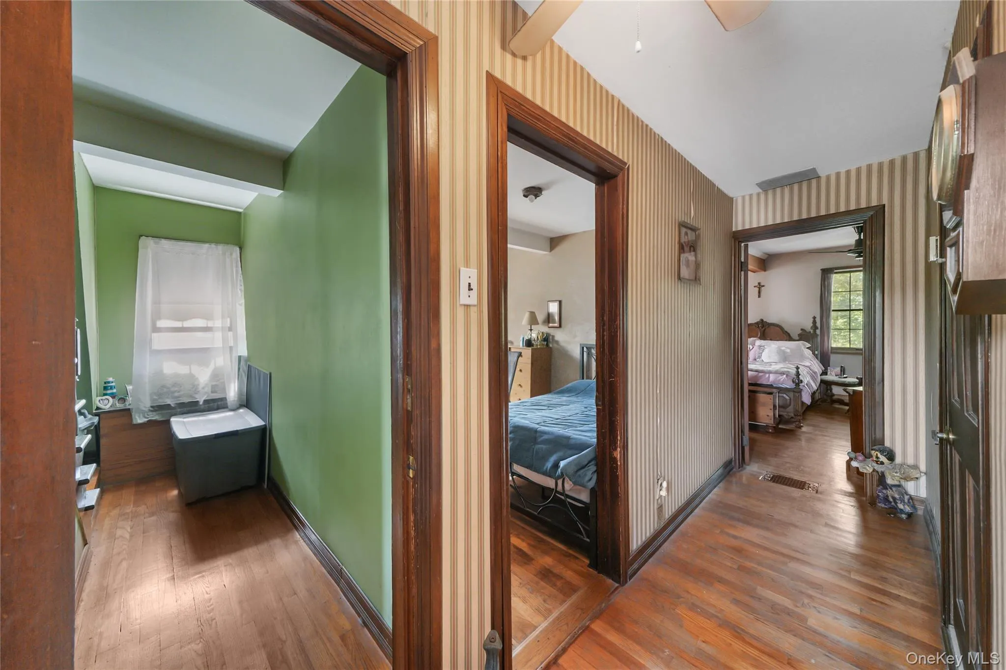 816 Throggs Neck Expressway, New York, NY, 3 Bedrooms Bedrooms, 8 Rooms Rooms,2 BathroomsBathrooms,Residential,For Rent,Throggs Neck,0,1041683 816 Throggs Neck Expressway, New York, NY, 3 Bedrooms Bedrooms, 8 Rooms Rooms,2 BathroomsBathrooms,Residential,For Rent,Throggs Neck,0,1041683