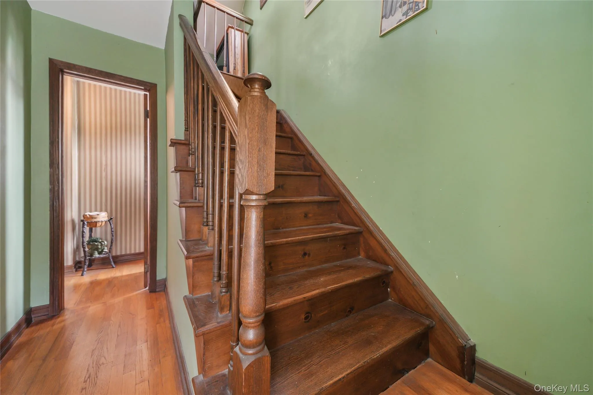 816 Throggs Neck Expressway, New York, NY, 3 Bedrooms Bedrooms, 8 Rooms Rooms,2 BathroomsBathrooms,Residential,For Rent,Throggs Neck,0,1041683 816 Throggs Neck Expressway, New York, NY, 3 Bedrooms Bedrooms, 8 Rooms Rooms,2 BathroomsBathrooms,Residential,For Rent,Throggs Neck,0,1041683