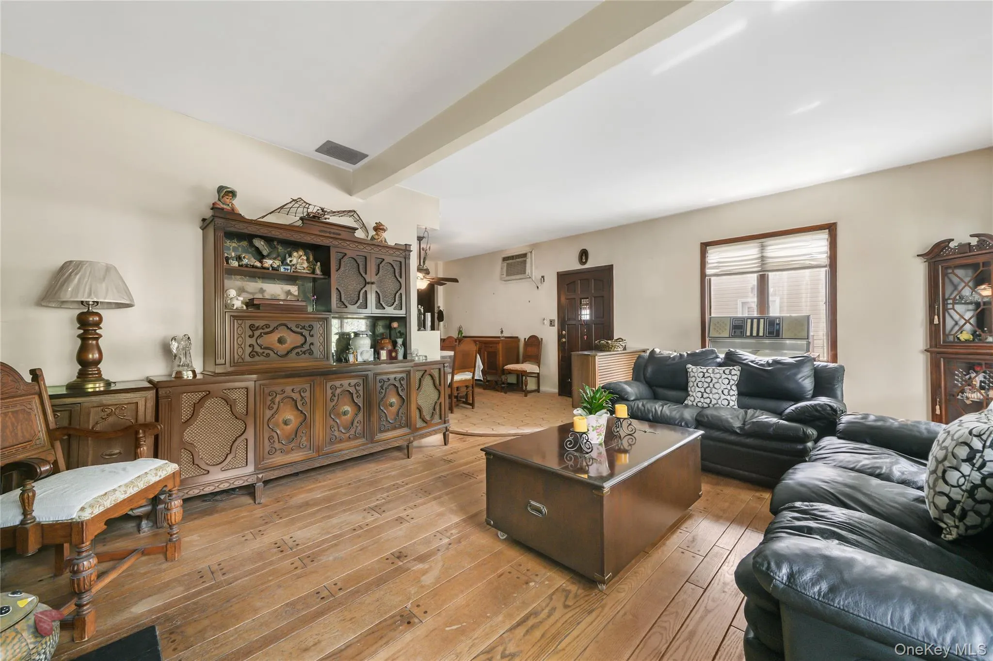 816 Throggs Neck Expressway, New York, NY, 3 Bedrooms Bedrooms, 8 Rooms Rooms,2 BathroomsBathrooms,Residential,For Rent,Throggs Neck,0,1041683 816 Throggs Neck Expressway, New York, NY, 3 Bedrooms Bedrooms, 8 Rooms Rooms,2 BathroomsBathrooms,Residential,For Rent,Throggs Neck,0,1041683