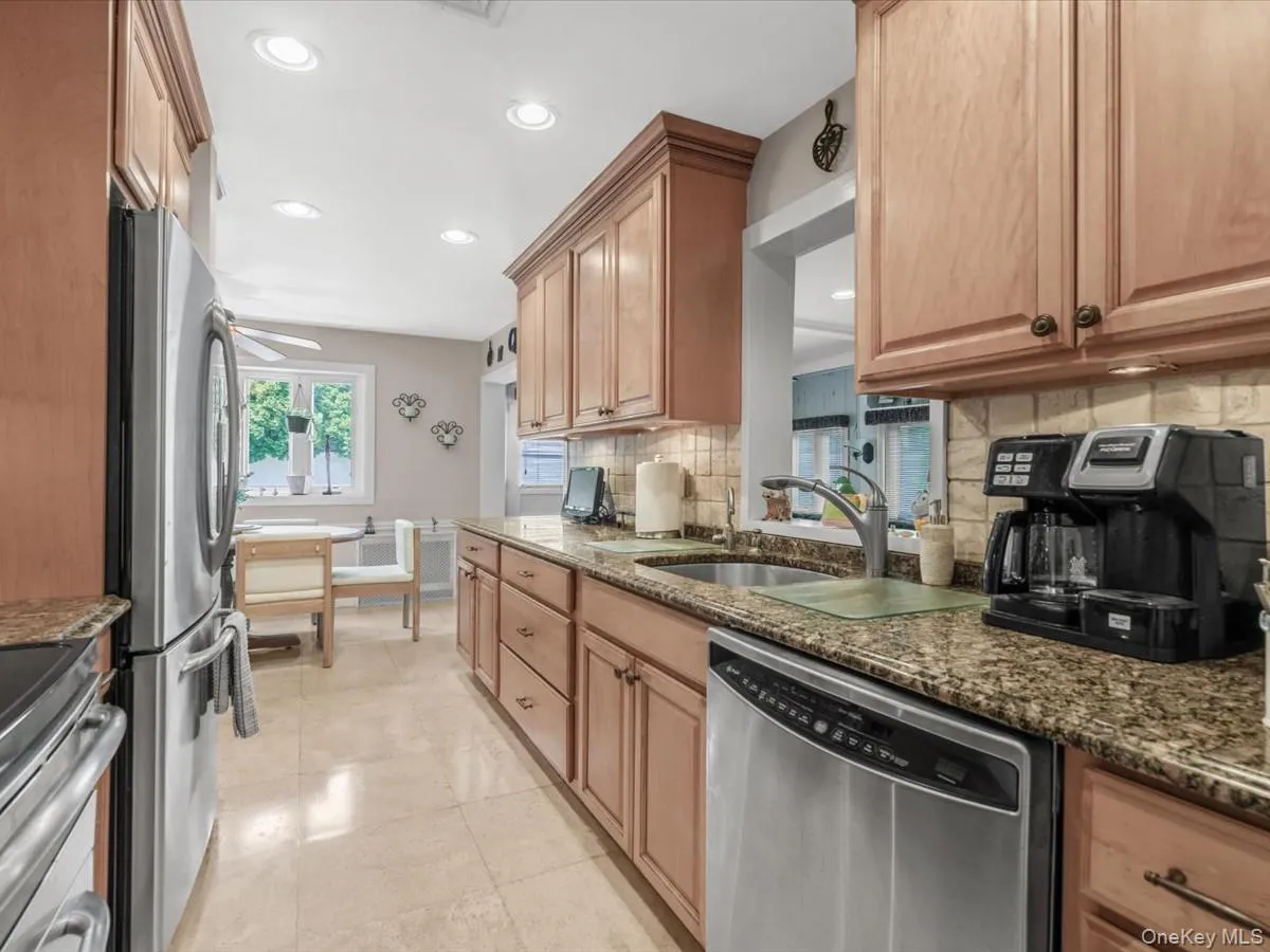 2643 Landman Lane, Hempstead, NY, 4 Bedrooms Bedrooms, 7 Rooms Rooms,2 BathroomsBathrooms,Residential,For Rent,Landman,0,1041684 2643 Landman Lane, Hempstead, NY, 4 Bedrooms Bedrooms, 7 Rooms Rooms,2 BathroomsBathrooms,Residential,For Rent,Landman,0,1041684