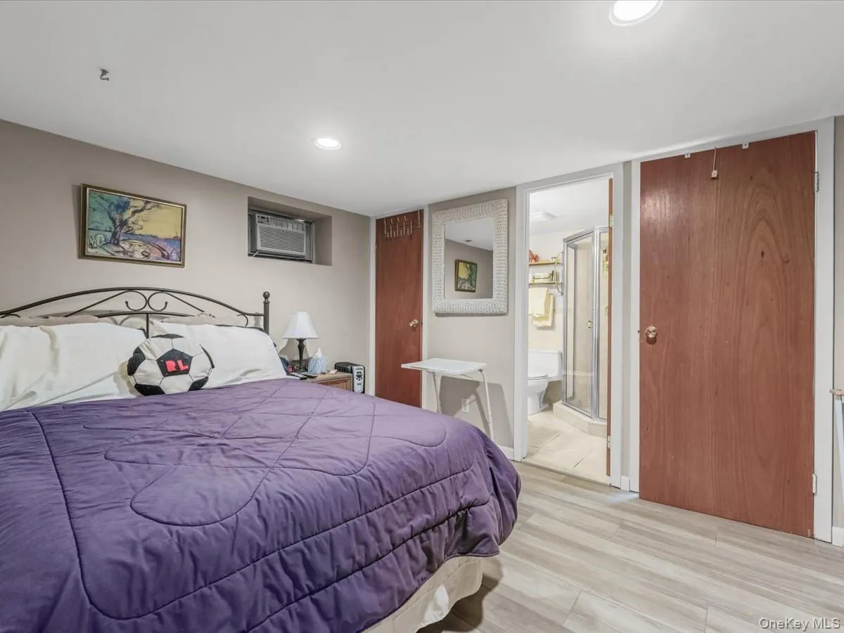 2643 Landman Lane, Hempstead, NY, 4 Bedrooms Bedrooms, 7 Rooms Rooms,2 BathroomsBathrooms,Residential,For Rent,Landman,0,1041684 2643 Landman Lane, Hempstead, NY, 4 Bedrooms Bedrooms, 7 Rooms Rooms,2 BathroomsBathrooms,Residential,For Rent,Landman,0,1041684