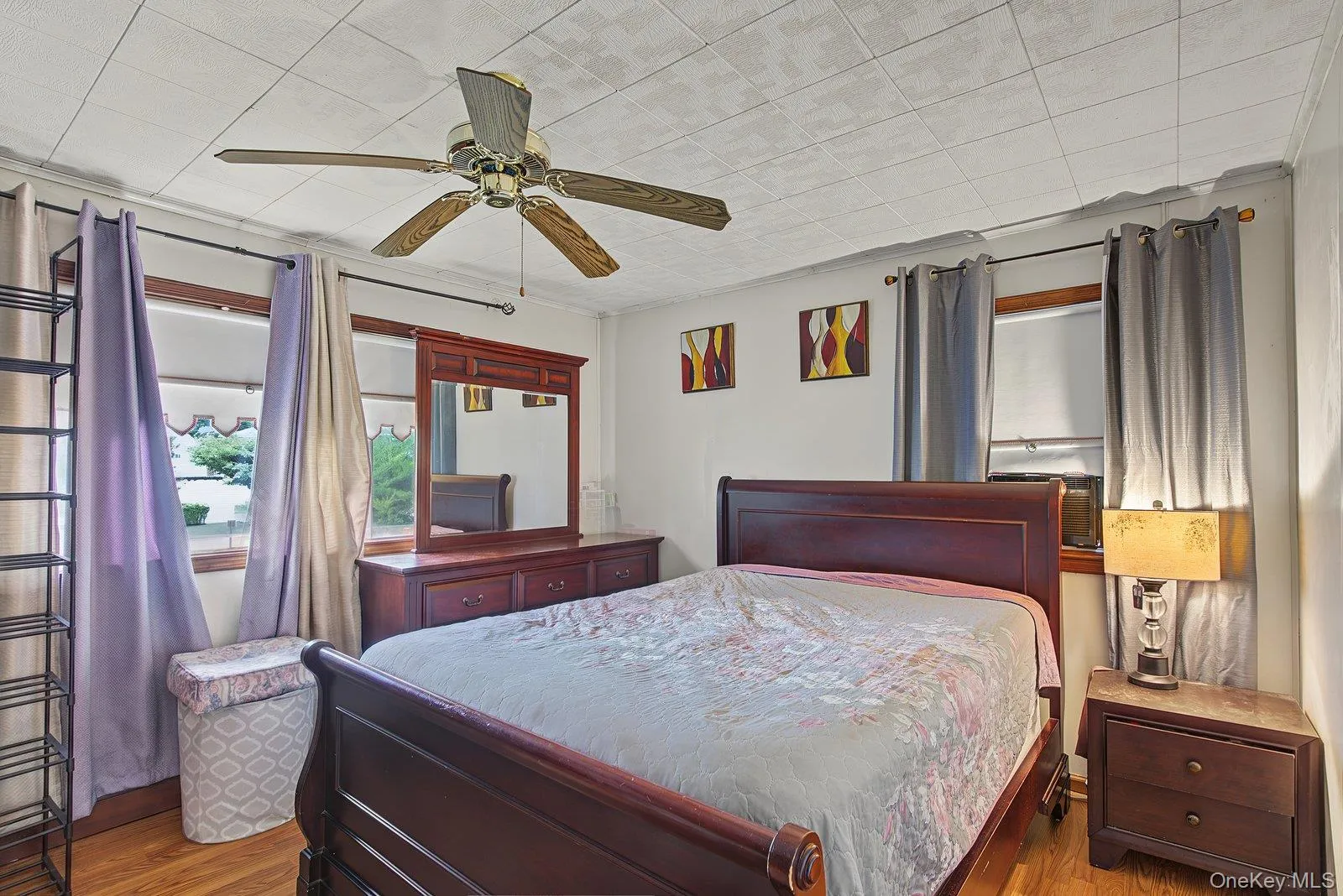 240 28th Street, Babylon, NY, 6 Bedrooms Bedrooms, 11 Rooms Rooms,3 BathroomsBathrooms,Residential,For Rent,28th,0,1041692 240 28th Street, Babylon, NY, 6 Bedrooms Bedrooms, 11 Rooms Rooms,3 BathroomsBathrooms,Residential,For Rent,28th,0,1041692