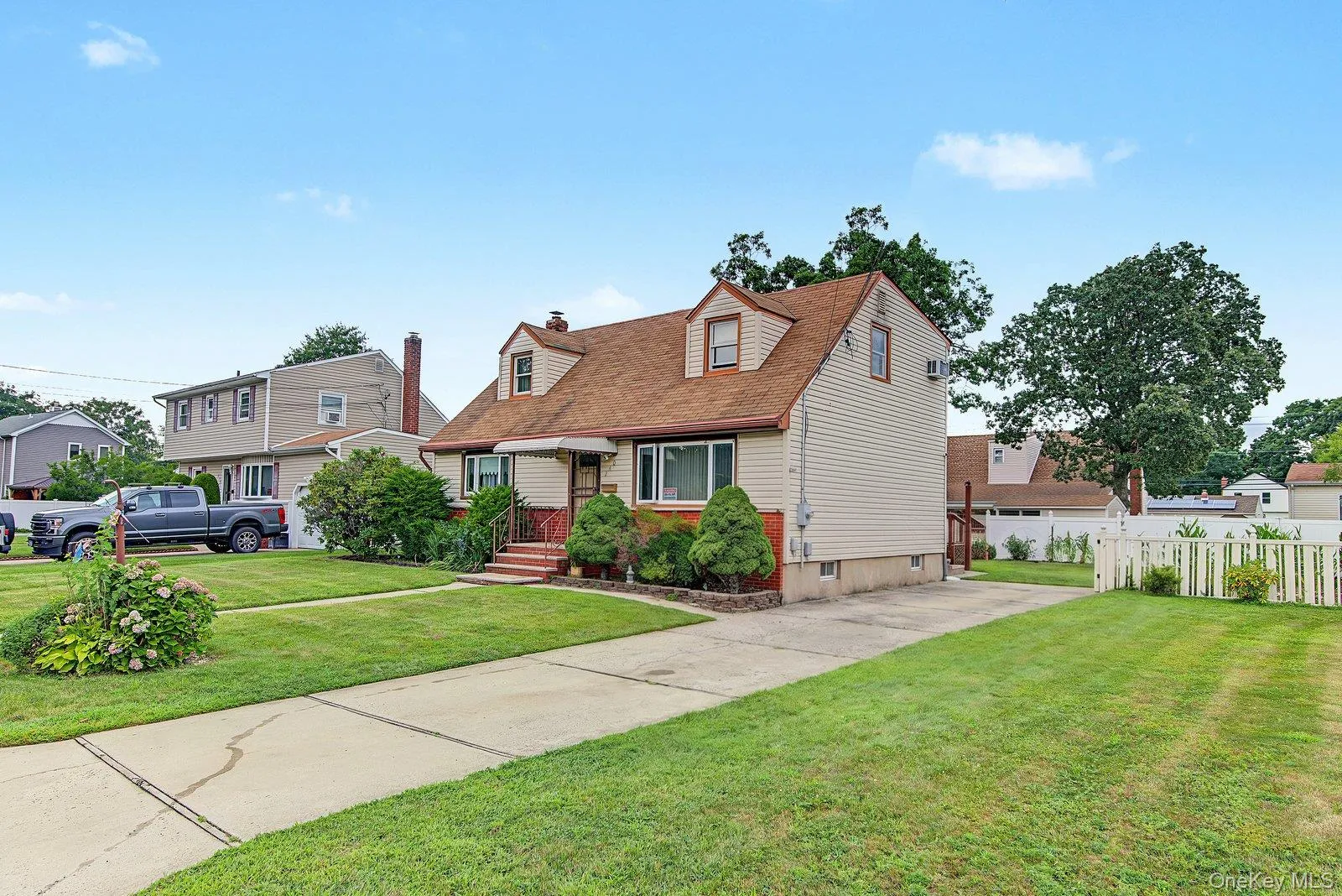 240 28th Street, Babylon, NY, 6 Bedrooms Bedrooms, 11 Rooms Rooms,3 BathroomsBathrooms,Residential,For Rent,28th,0,1041692 240 28th Street, Babylon, NY, 6 Bedrooms Bedrooms, 11 Rooms Rooms,3 BathroomsBathrooms,Residential,For Rent,28th,0,1041692