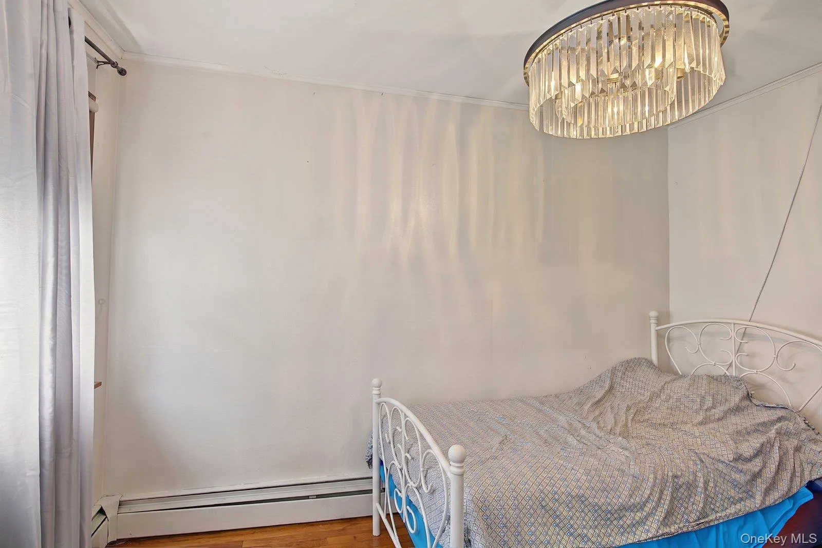 240 28th Street, Babylon, NY, 6 Bedrooms Bedrooms, 11 Rooms Rooms,3 BathroomsBathrooms,Residential,For Rent,28th,0,1041692 240 28th Street, Babylon, NY, 6 Bedrooms Bedrooms, 11 Rooms Rooms,3 BathroomsBathrooms,Residential,For Rent,28th,0,1041692