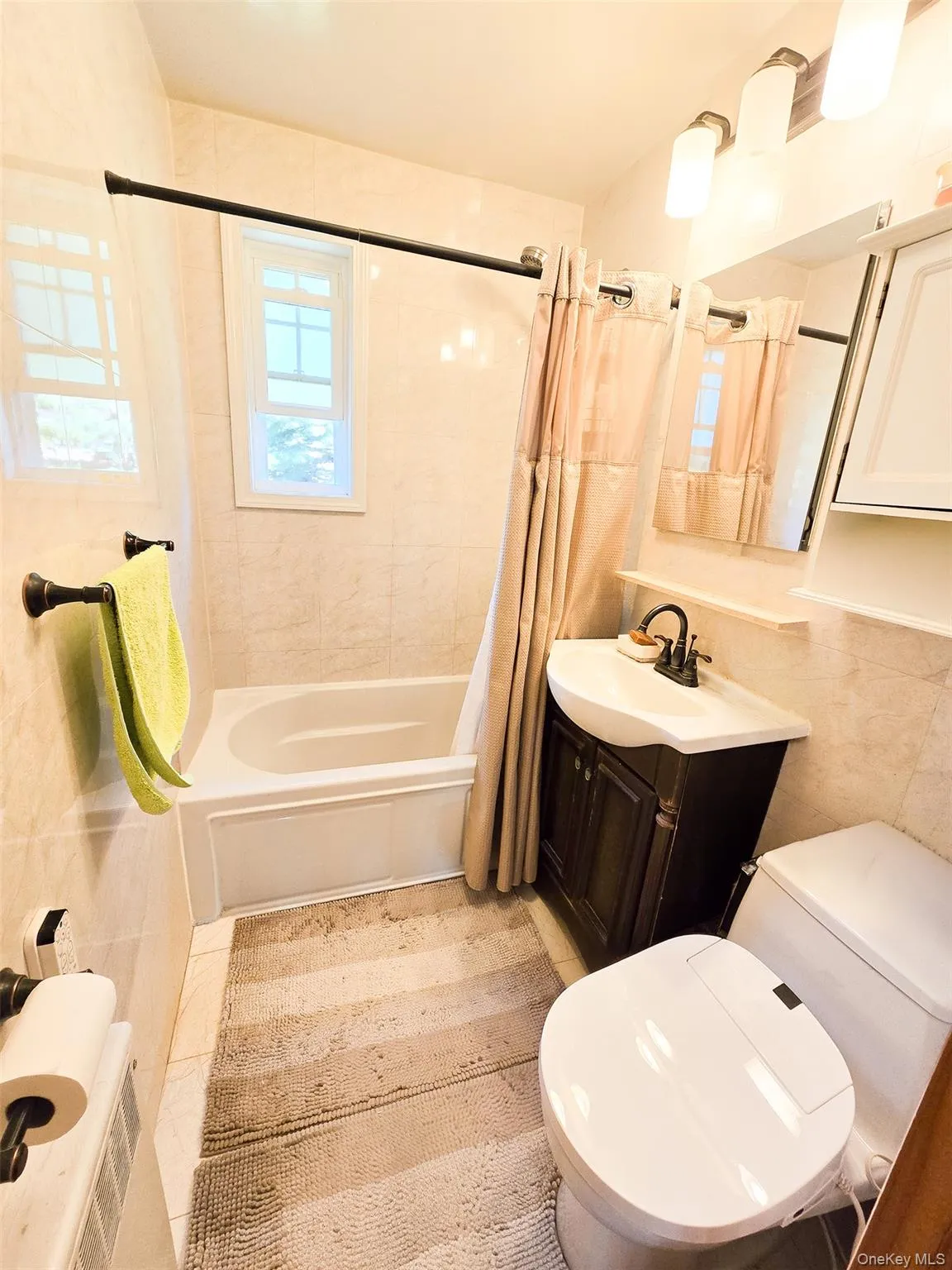 229-28 Kingsbury Avenue, New York, NY, 1 Bedroom Bedrooms, 4 Rooms Rooms,1 BathroomBathrooms,Residential,For Rent,Kingsbury,0,1041695 229-28 Kingsbury Avenue, New York, NY, 1 Bedroom Bedrooms, 4 Rooms Rooms,1 BathroomBathrooms,Residential,For Rent,Kingsbury,0,1041695