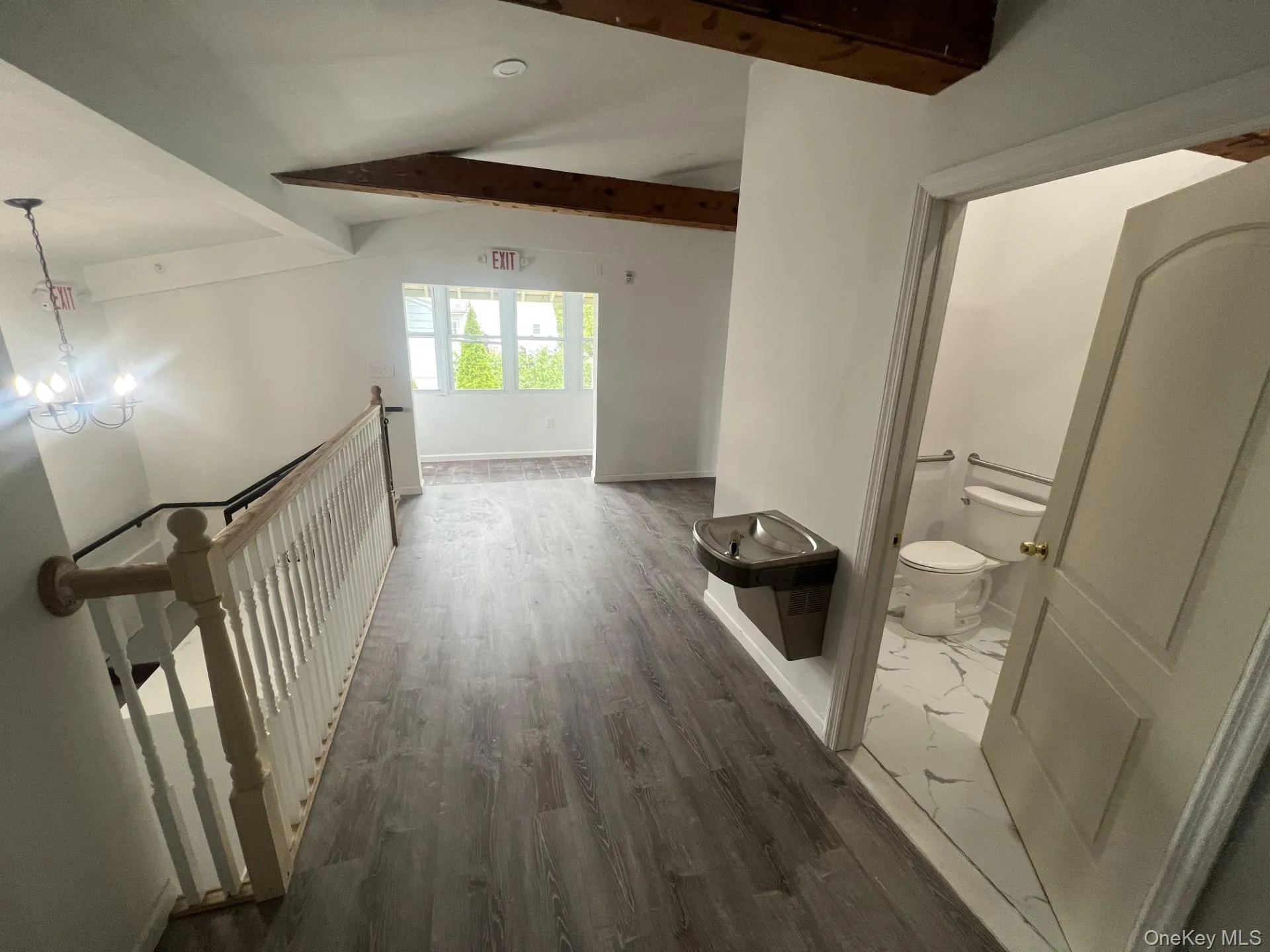 Lobby/foyer Lobby/foyer