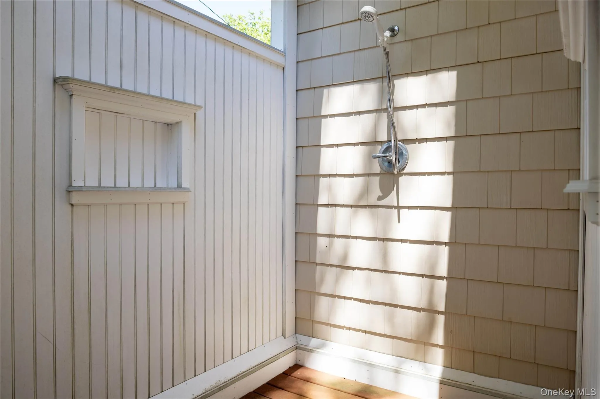 185 Maiden Lane, Southold, NY, 4 Bedrooms Bedrooms, 7 Rooms Rooms,3 BathroomsBathrooms,Residential,For Rent,Maiden,0,1041698 185 Maiden Lane, Southold, NY, 4 Bedrooms Bedrooms, 7 Rooms Rooms,3 BathroomsBathrooms,Residential,For Rent,Maiden,0,1041698