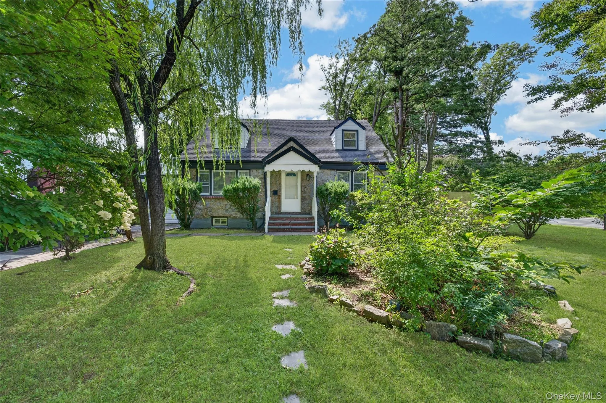 343 Sylvan Lane, Hempstead, NY, 4 Bedrooms Bedrooms, 11 Rooms Rooms,3 BathroomsBathrooms,Residential,For Rent,Sylvan,0,1041700 343 Sylvan Lane, Hempstead, NY, 4 Bedrooms Bedrooms, 11 Rooms Rooms,3 BathroomsBathrooms,Residential,For Rent,Sylvan,0,1041700