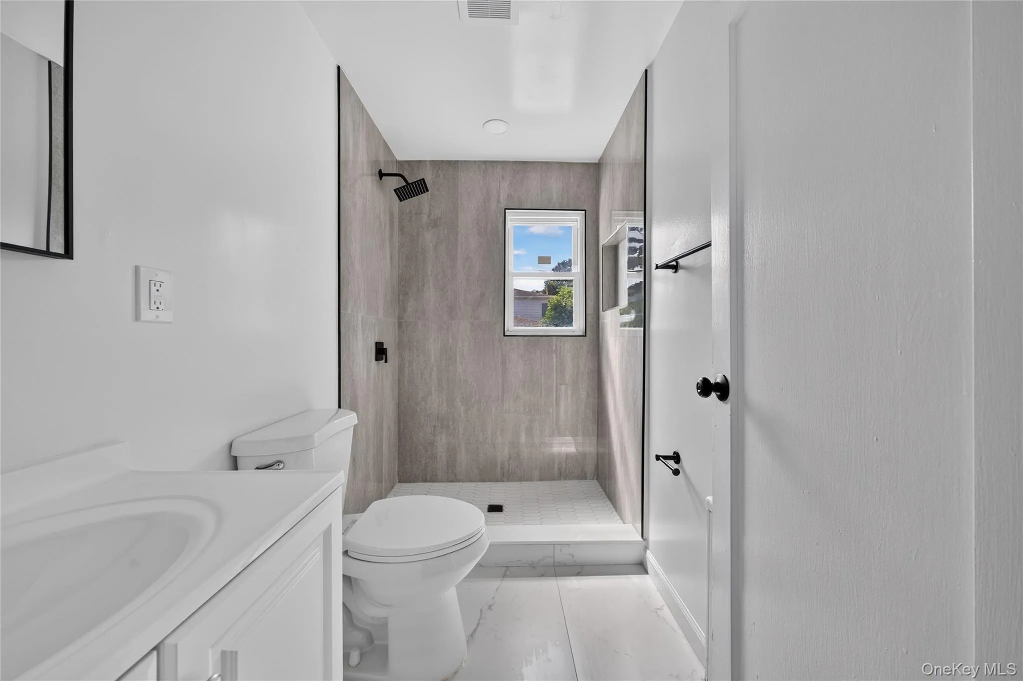 343 Sylvan Lane, Hempstead, NY, 4 Bedrooms Bedrooms, 11 Rooms Rooms,3 BathroomsBathrooms,Residential,For Rent,Sylvan,0,1041700 343 Sylvan Lane, Hempstead, NY, 4 Bedrooms Bedrooms, 11 Rooms Rooms,3 BathroomsBathrooms,Residential,For Rent,Sylvan,0,1041700