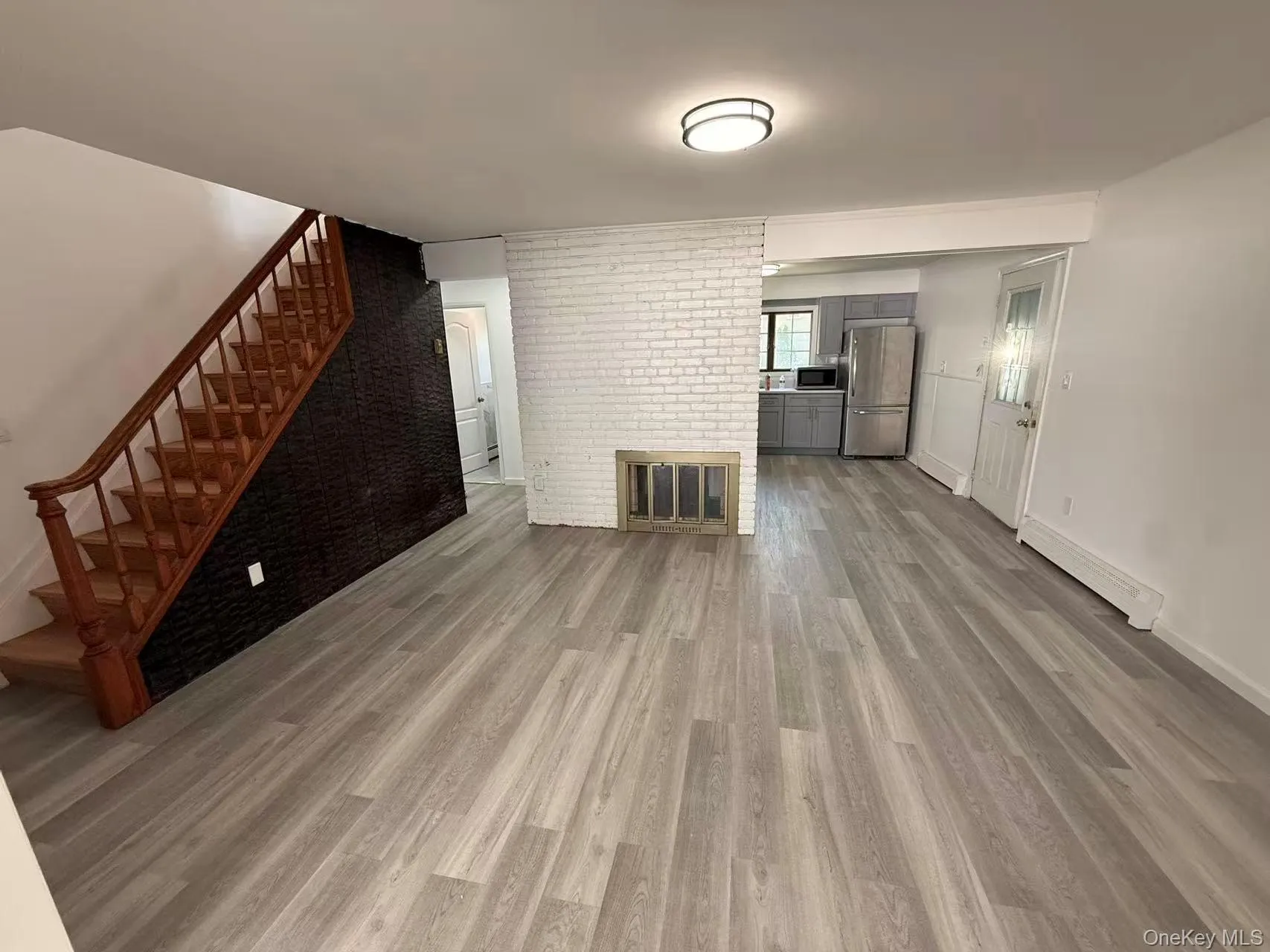 5 South Lane, Hempstead, NY, 6 Bedrooms Bedrooms, 8 Rooms Rooms,2 BathroomsBathrooms,Residential Lease,For Rent,South,0,1041706 5 South Lane, Hempstead, NY, 6 Bedrooms Bedrooms, 8 Rooms Rooms,2 BathroomsBathrooms,Residential Lease,For Rent,South,0,1041706