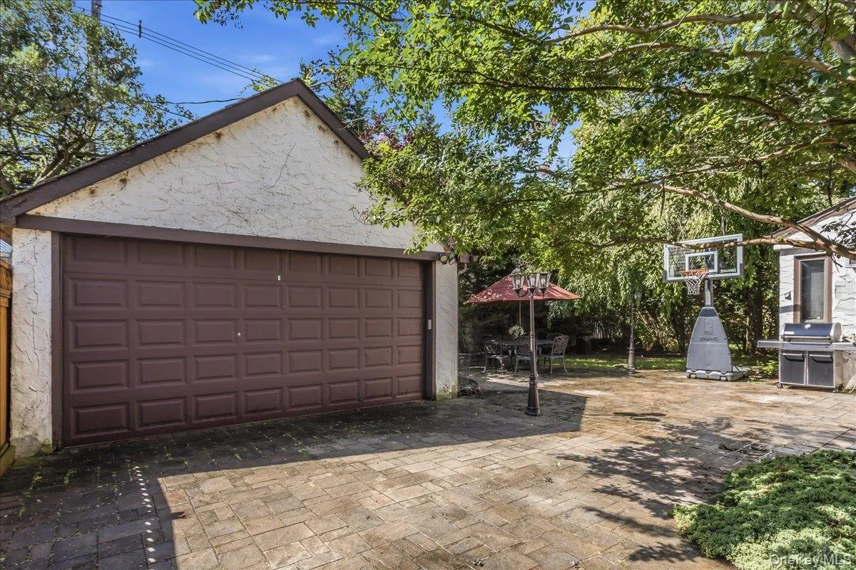 340 Princeton Road, Hempstead, NY, 4 Bedrooms Bedrooms, 8 Rooms Rooms,2 BathroomsBathrooms,Residential,For Rent,Princeton,0,1041707 340 Princeton Road, Hempstead, NY, 4 Bedrooms Bedrooms, 8 Rooms Rooms,2 BathroomsBathrooms,Residential,For Rent,Princeton,0,1041707