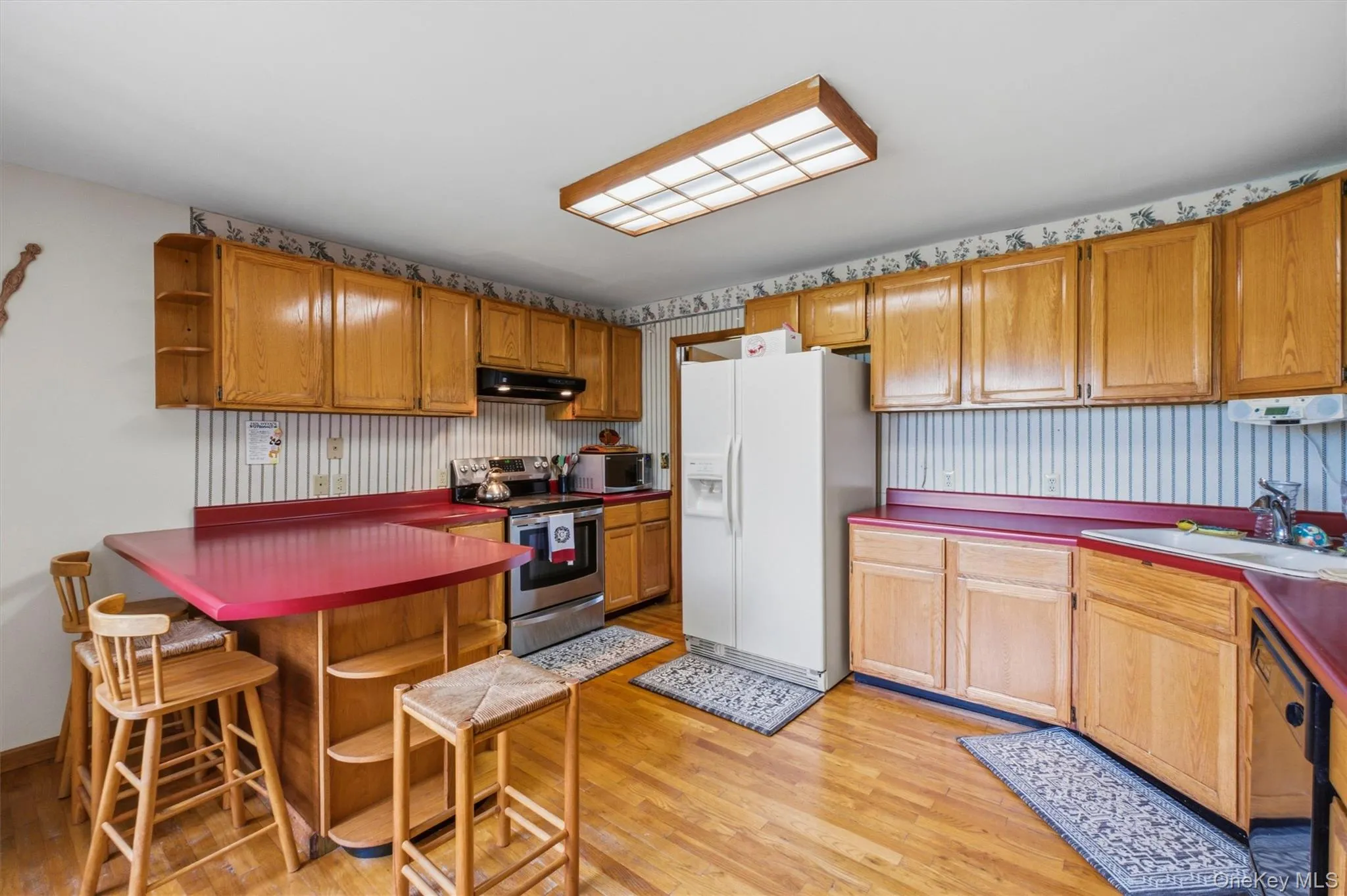 4 Chaucer Road, Hyde Park, NY, 3 Bedrooms Bedrooms, 9 Rooms Rooms,2 BathroomsBathrooms,Residential,For Rent,Chaucer,0,1041708 4 Chaucer Road, Hyde Park, NY, 3 Bedrooms Bedrooms, 9 Rooms Rooms,2 BathroomsBathrooms,Residential,For Rent,Chaucer,0,1041708