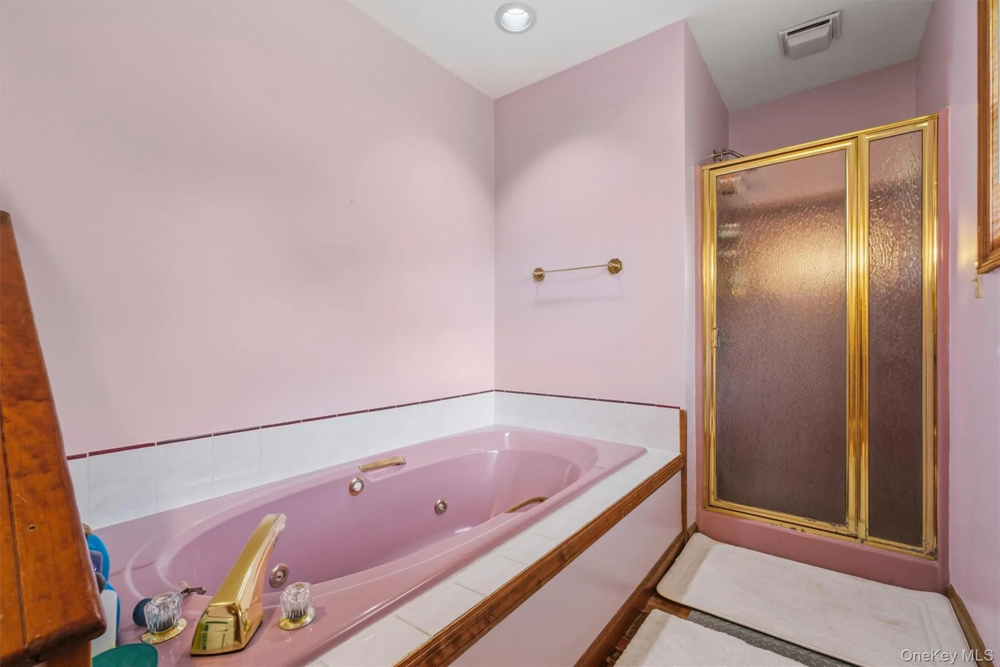 4 Chaucer Road, Hyde Park, NY, 3 Bedrooms Bedrooms, 9 Rooms Rooms,2 BathroomsBathrooms,Residential,For Rent,Chaucer,0,1041708 4 Chaucer Road, Hyde Park, NY, 3 Bedrooms Bedrooms, 9 Rooms Rooms,2 BathroomsBathrooms,Residential,For Rent,Chaucer,0,1041708