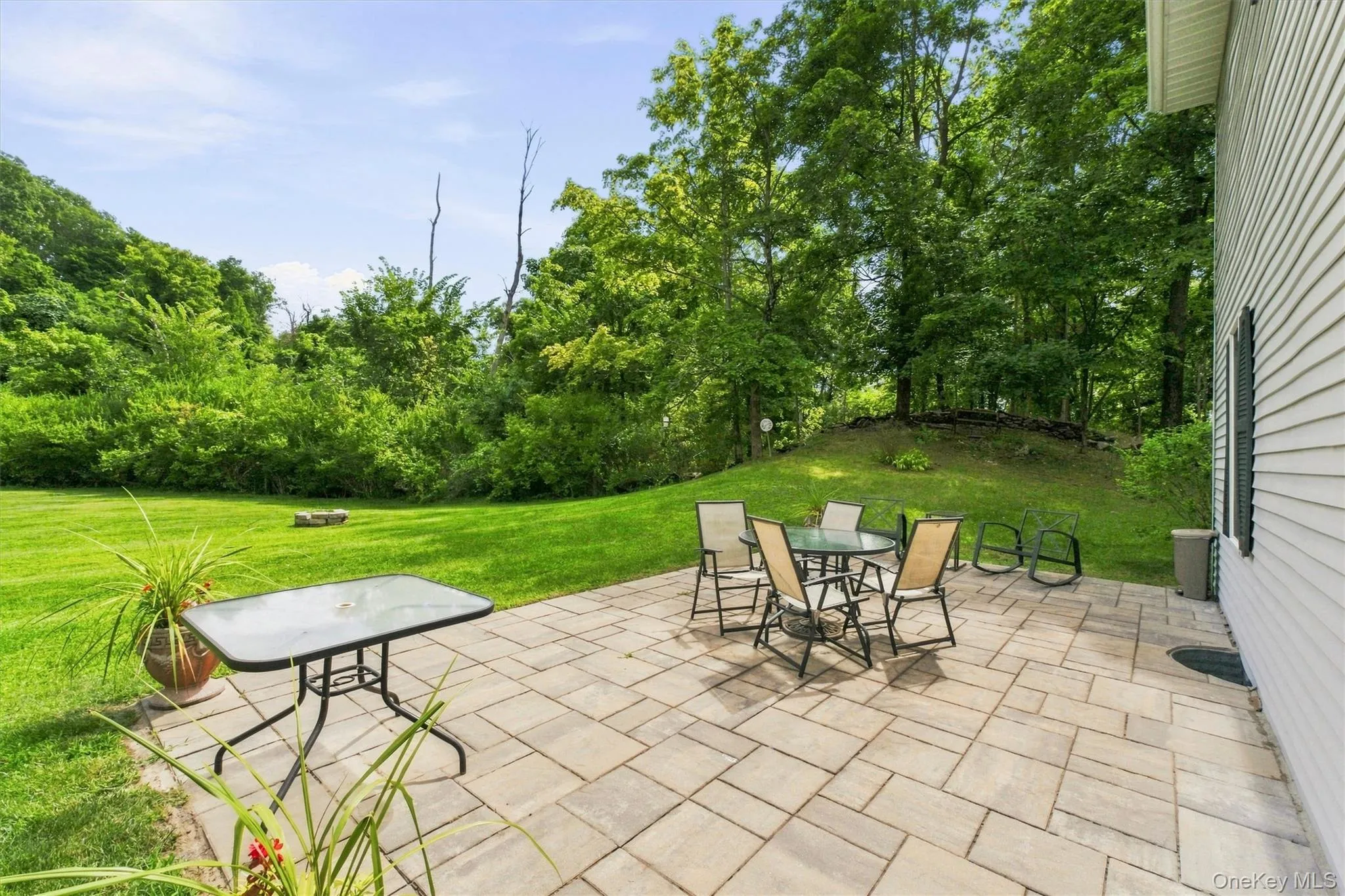 4 Chaucer Road, Hyde Park, NY, 3 Bedrooms Bedrooms, 9 Rooms Rooms,2 BathroomsBathrooms,Residential,For Rent,Chaucer,0,1041708 4 Chaucer Road, Hyde Park, NY, 3 Bedrooms Bedrooms, 9 Rooms Rooms,2 BathroomsBathrooms,Residential,For Rent,Chaucer,0,1041708