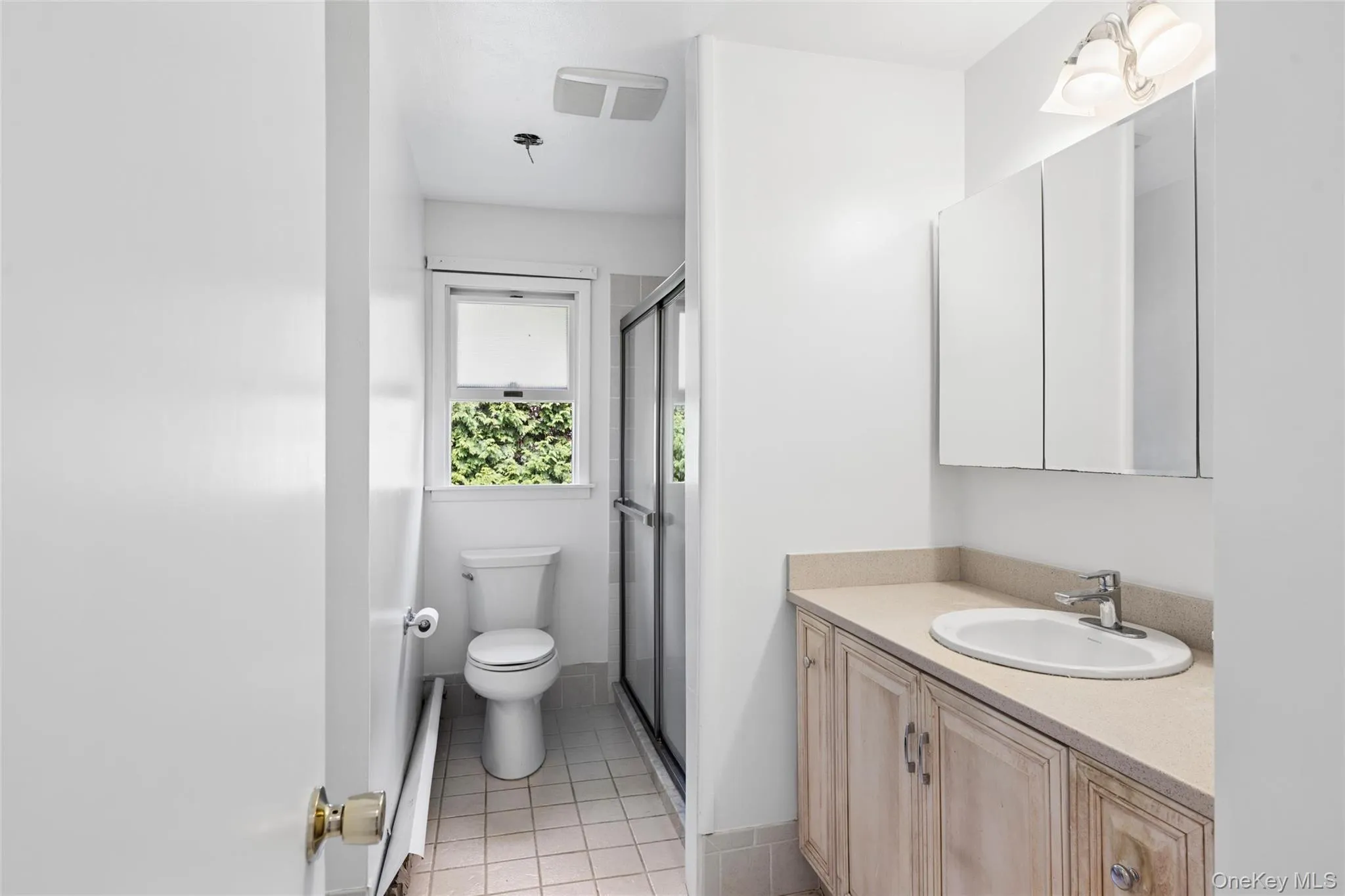 84 Surfside Avenue, East Hampton, NY, 4 Bedrooms Bedrooms, 7 Rooms Rooms,2 BathroomsBathrooms,Residential,For Rent,Surfside,0,1041710 84 Surfside Avenue, East Hampton, NY, 4 Bedrooms Bedrooms, 7 Rooms Rooms,2 BathroomsBathrooms,Residential,For Rent,Surfside,0,1041710