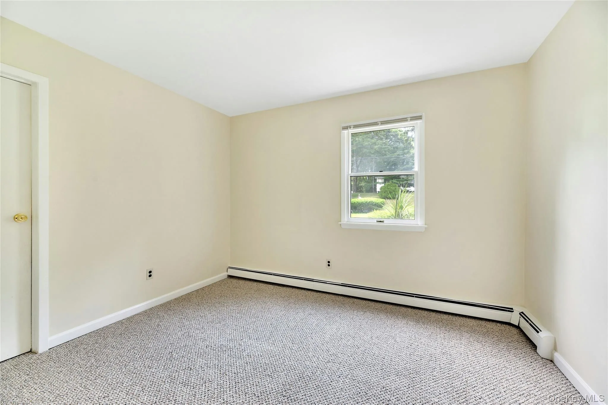 530 Boxwood Drive, Brookhaven, NY, 5 Bedrooms Bedrooms, 13 Rooms Rooms,2 BathroomsBathrooms,Residential,For Rent,Boxwood,0,1041711 530 Boxwood Drive, Brookhaven, NY, 5 Bedrooms Bedrooms, 13 Rooms Rooms,2 BathroomsBathrooms,Residential,For Rent,Boxwood,0,1041711