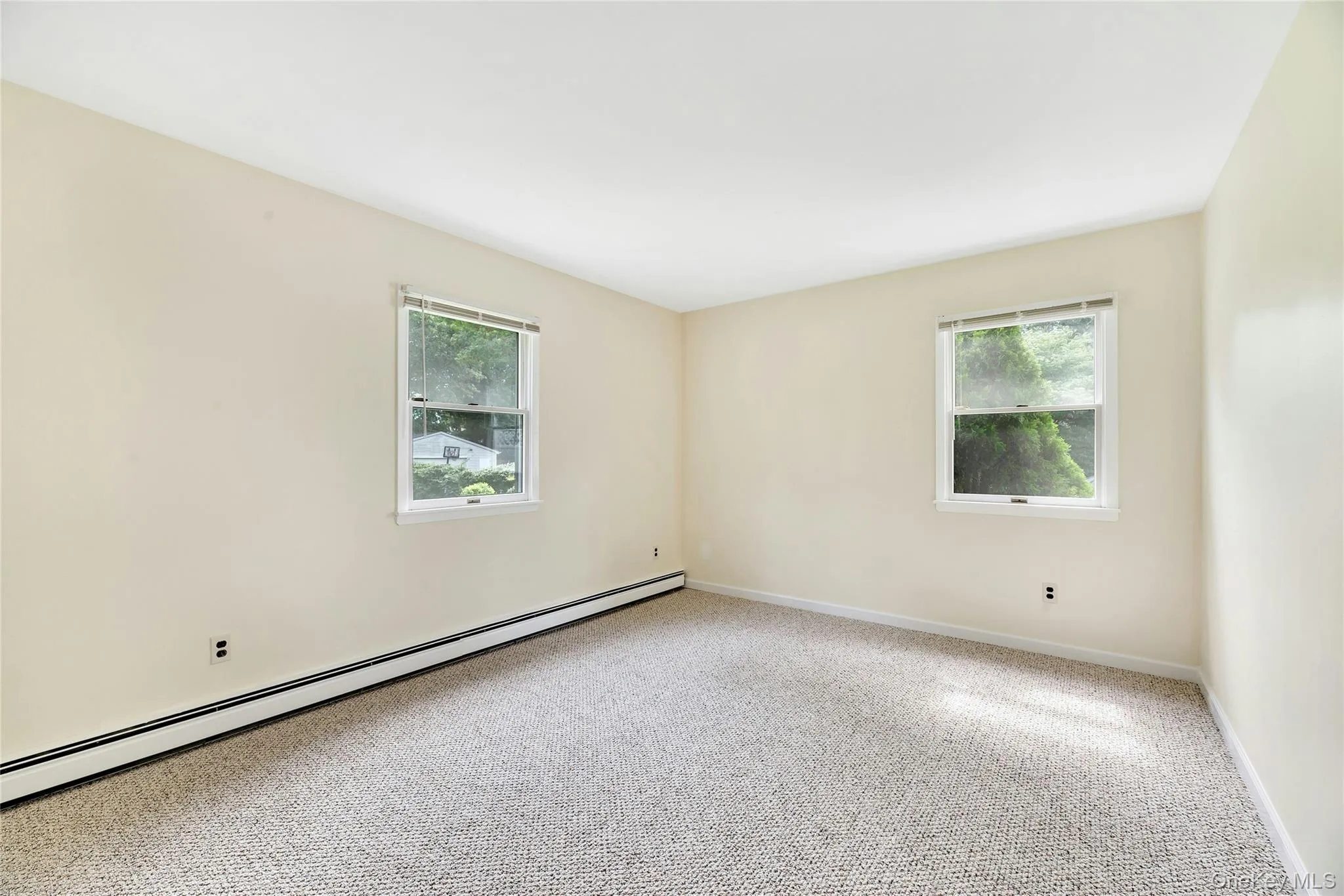 530 Boxwood Drive, Brookhaven, NY, 5 Bedrooms Bedrooms, 13 Rooms Rooms,2 BathroomsBathrooms,Residential,For Rent,Boxwood,0,1041711 530 Boxwood Drive, Brookhaven, NY, 5 Bedrooms Bedrooms, 13 Rooms Rooms,2 BathroomsBathrooms,Residential,For Rent,Boxwood,0,1041711