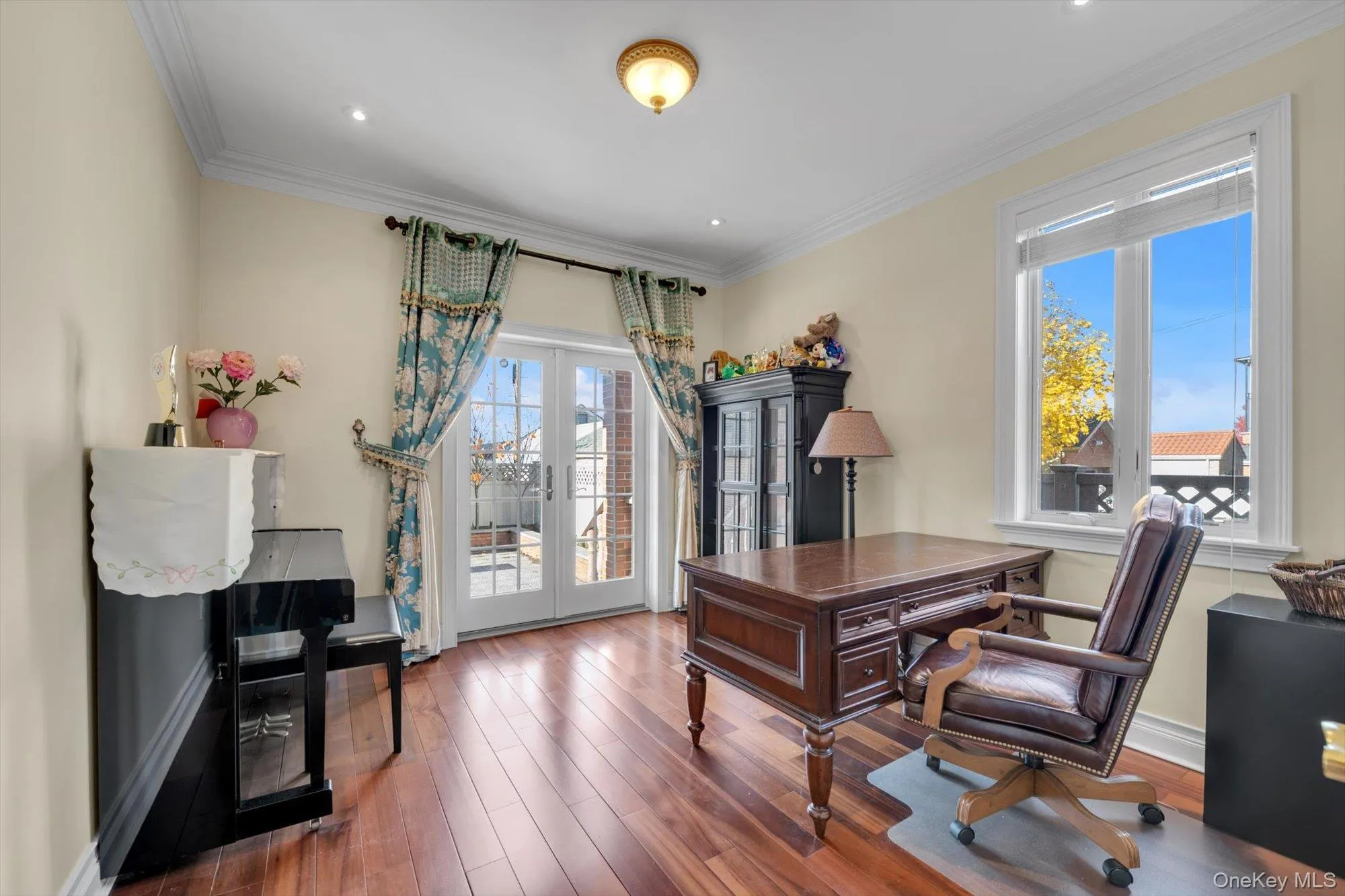 69-68 229th Street, New York, NY, 3 Bedrooms Bedrooms, 9 Rooms Rooms,3 BathroomsBathrooms,Residential Lease,For Rent,229th,0,1041714 69-68 229th Street, New York, NY, 3 Bedrooms Bedrooms, 9 Rooms Rooms,3 BathroomsBathrooms,Residential Lease,For Rent,229th,0,1041714