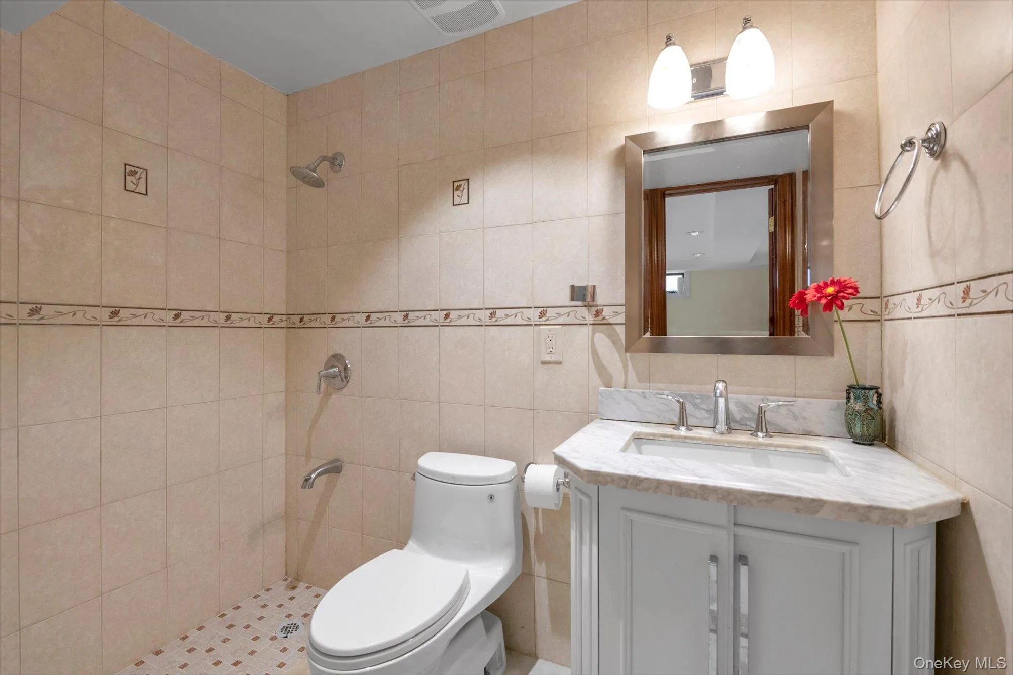 69-68 229th Street, New York, NY, 3 Bedrooms Bedrooms, 9 Rooms Rooms,3 BathroomsBathrooms,Residential Lease,For Rent,229th,0,1041714 69-68 229th Street, New York, NY, 3 Bedrooms Bedrooms, 9 Rooms Rooms,3 BathroomsBathrooms,Residential Lease,For Rent,229th,0,1041714