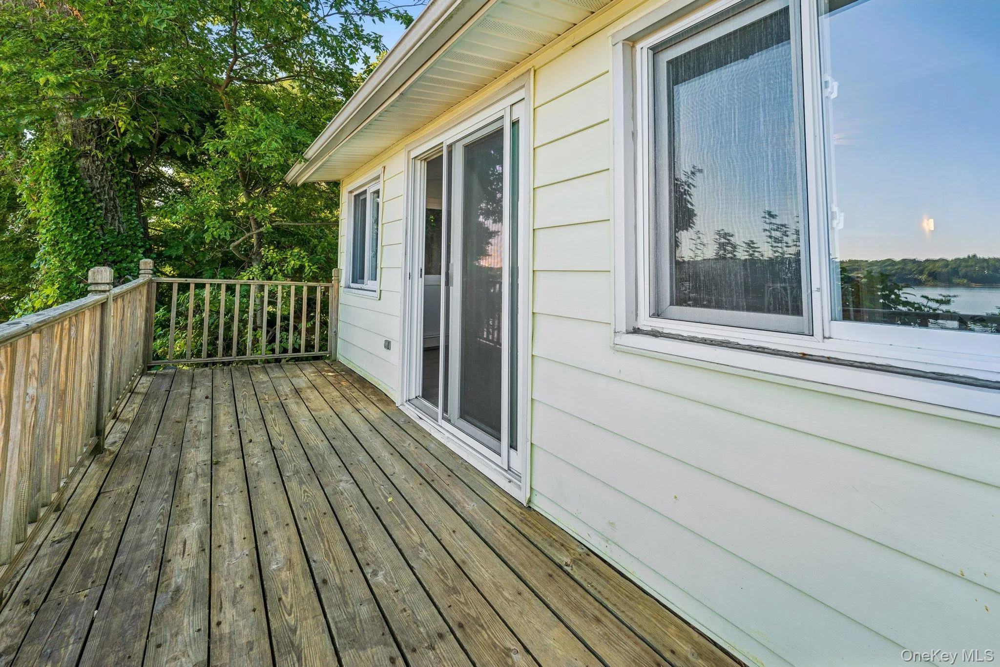 75-25 West Shore Road, North Hempstead, NY, 2 Bedrooms Bedrooms, 4 Rooms Rooms,1 BathroomBathrooms,Residential,For Rent,West Shore,0,1041716 75-25 West Shore Road, North Hempstead, NY, 2 Bedrooms Bedrooms, 4 Rooms Rooms,1 BathroomBathrooms,Residential,For Rent,West Shore,0,1041716