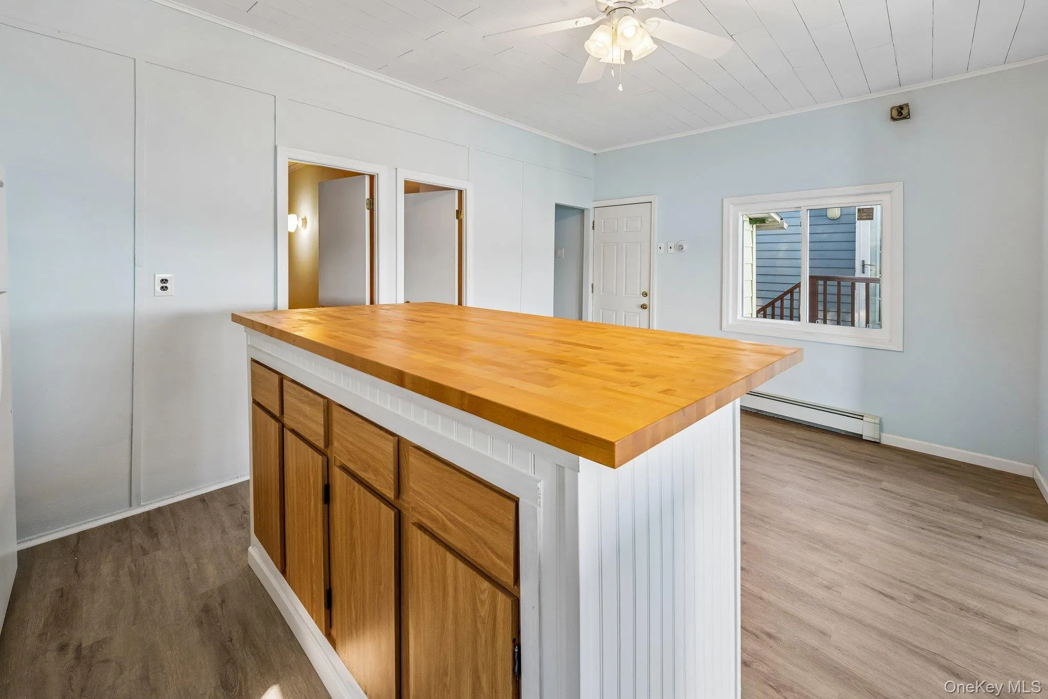 75-25 West Shore Road, North Hempstead, NY, 2 Bedrooms Bedrooms, 4 Rooms Rooms,1 BathroomBathrooms,Residential,For Rent,West Shore,0,1041716 75-25 West Shore Road, North Hempstead, NY, 2 Bedrooms Bedrooms, 4 Rooms Rooms,1 BathroomBathrooms,Residential,For Rent,West Shore,0,1041716
