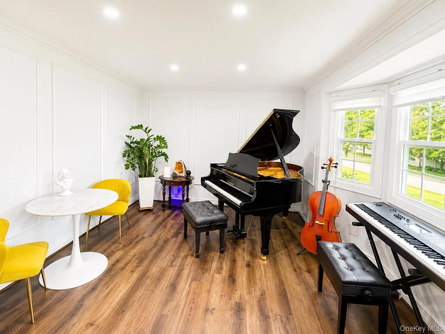 25 Charter Avenue, Huntington, NY, 4 Bedrooms Bedrooms, 9 Rooms Rooms,2 BathroomsBathrooms,Residential,For Rent,Charter,0,1041718 25 Charter Avenue, Huntington, NY, 4 Bedrooms Bedrooms, 9 Rooms Rooms,2 BathroomsBathrooms,Residential,For Rent,Charter,0,1041718