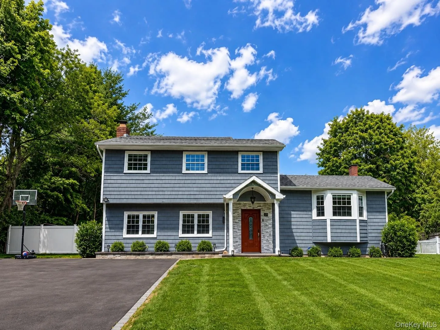 25 Charter Avenue, Huntington, NY, 4 Bedrooms Bedrooms, 9 Rooms Rooms,2 BathroomsBathrooms,Residential,For Rent,Charter,0,1041718 25 Charter Avenue, Huntington, NY, 4 Bedrooms Bedrooms, 9 Rooms Rooms,2 BathroomsBathrooms,Residential,For Rent,Charter,0,1041718