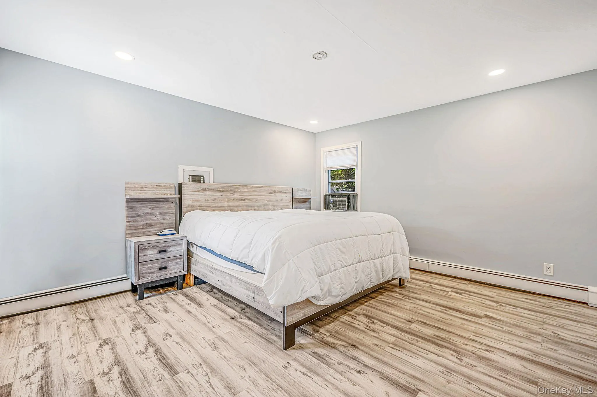 4 Sunny Road, Smithtown, NY, 3 Bedrooms Bedrooms, 6 Rooms Rooms,1 BathroomBathrooms,Residential,For Rent,Sunny,0,1041719 4 Sunny Road, Smithtown, NY, 3 Bedrooms Bedrooms, 6 Rooms Rooms,1 BathroomBathrooms,Residential,For Rent,Sunny,0,1041719